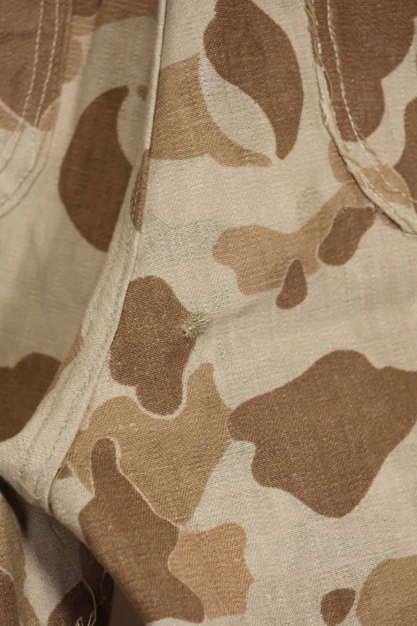 1940s U.S. Marine Corps P-42 Frogskin camouflage pants with local modifications, good condition, used.