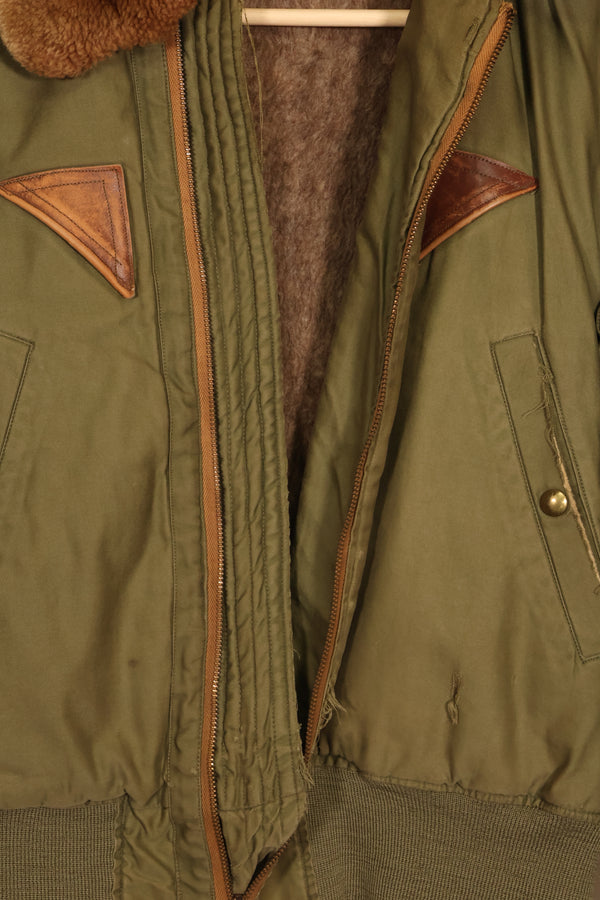 Circa 1944 U.S. Army Air Corps USAAF B-15A flight jacket in good condition