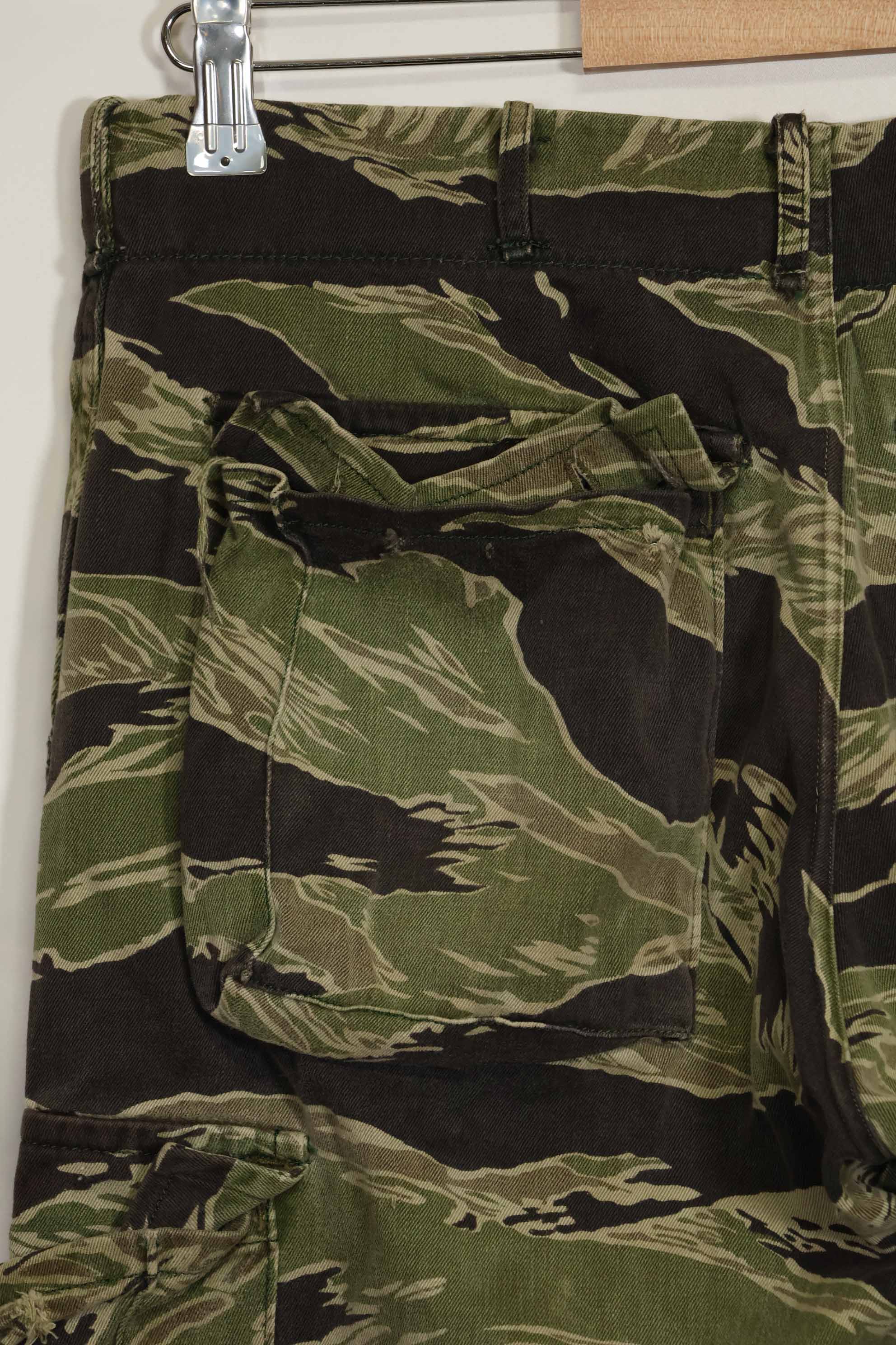 1960年代　沖縄タイガー　タイガーストライプ　パンツ　USカット　大きめパンツ　中古品