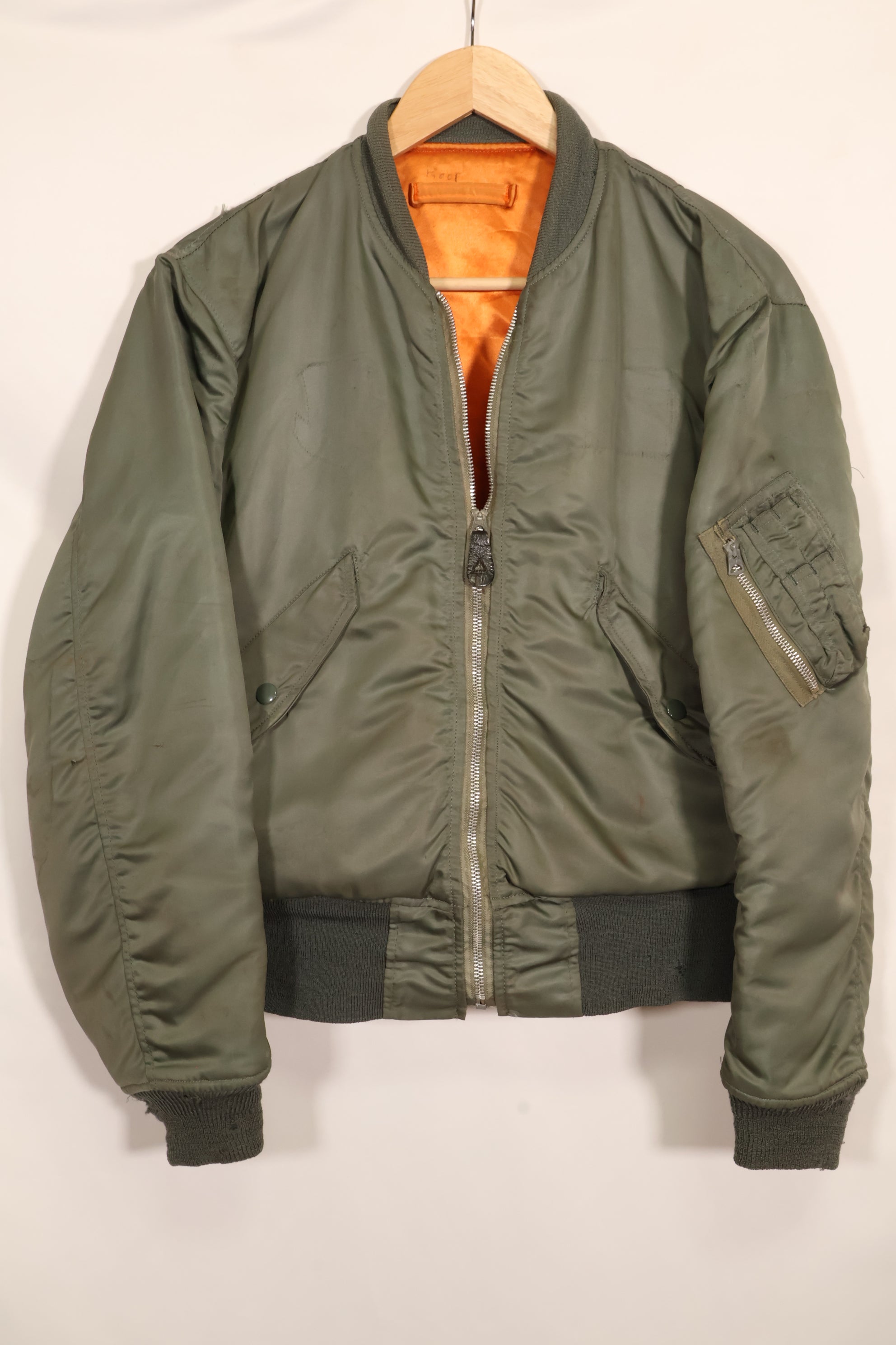 1970 Contract Medium USAF USAF L2-B Flight Jacket Used ALPHA INDUSTRIES, Inc.