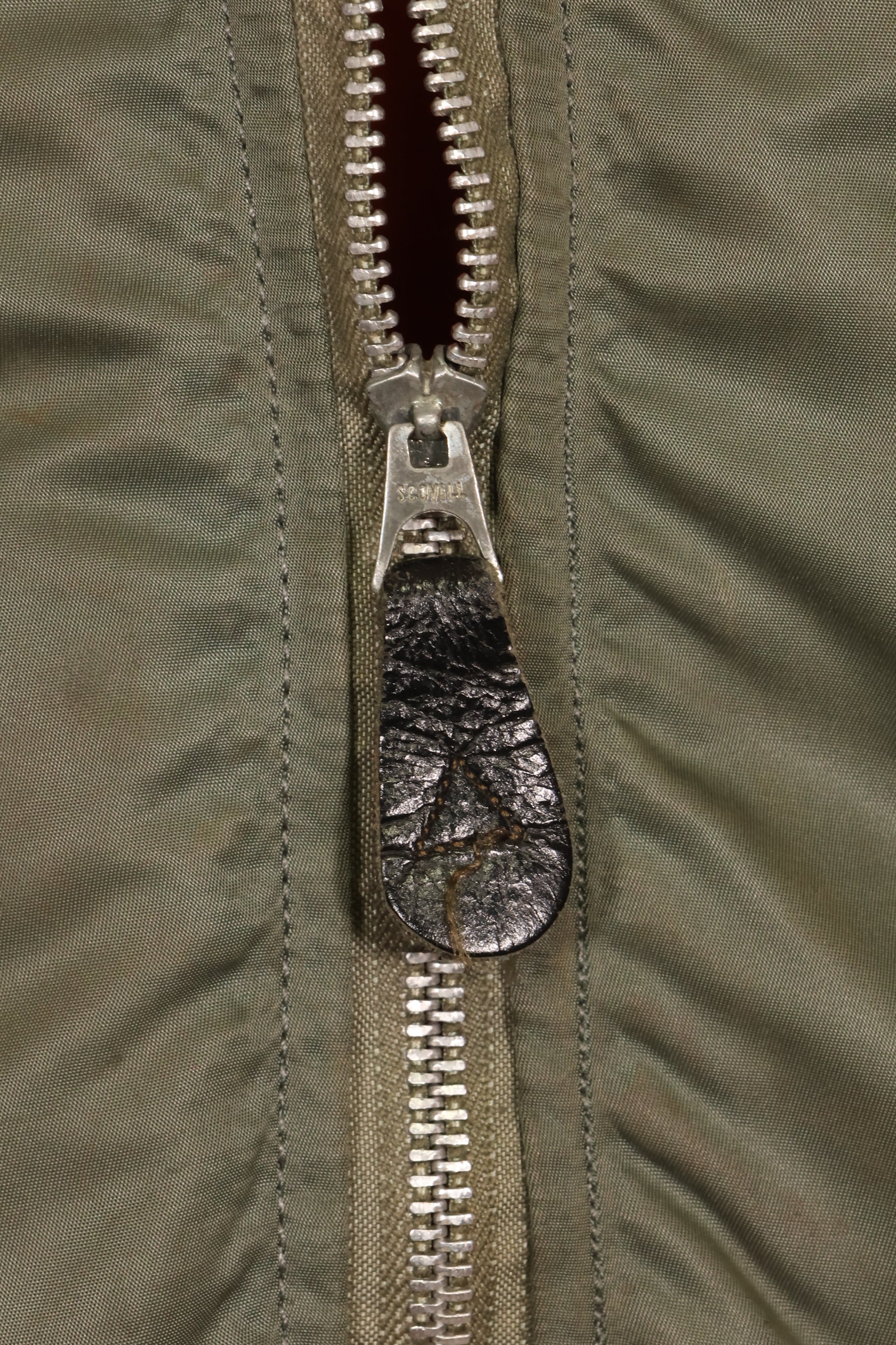 1970 Contract Medium USAF USAF L2-B Flight Jacket Used ALPHA INDUSTRIES, Inc.