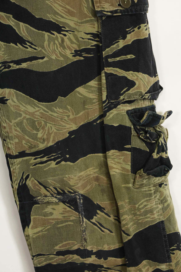 1960年代　ファットタイガー　タイガーストライプ　パンツ　Asian カット　中古品