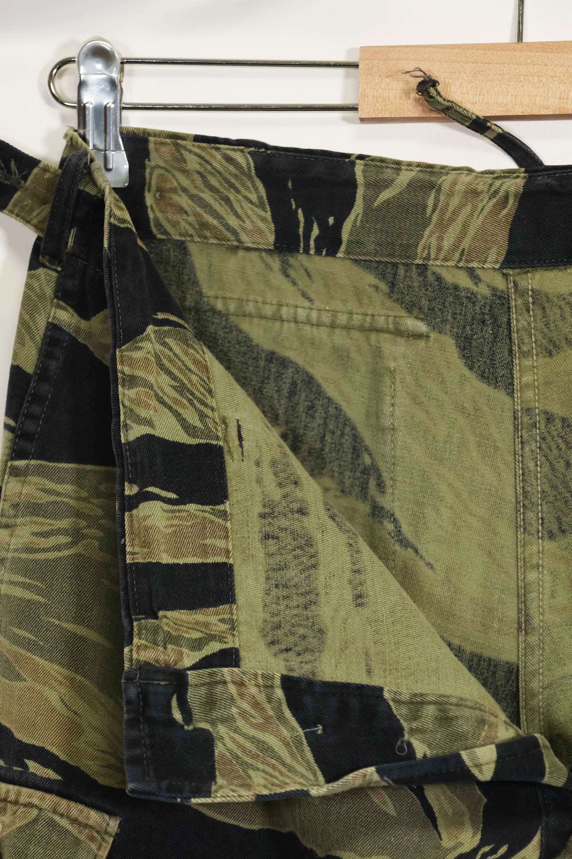 1960年代　ファットタイガー　タイガーストライプ　パンツ　Asian カット　中古品