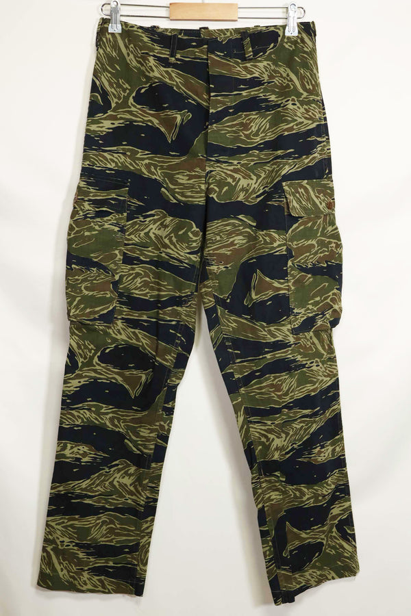 1960年代〜70年代前半　シルバータイガー　タイガーストライプパンツ　薄手生地　ほぼ未使用品