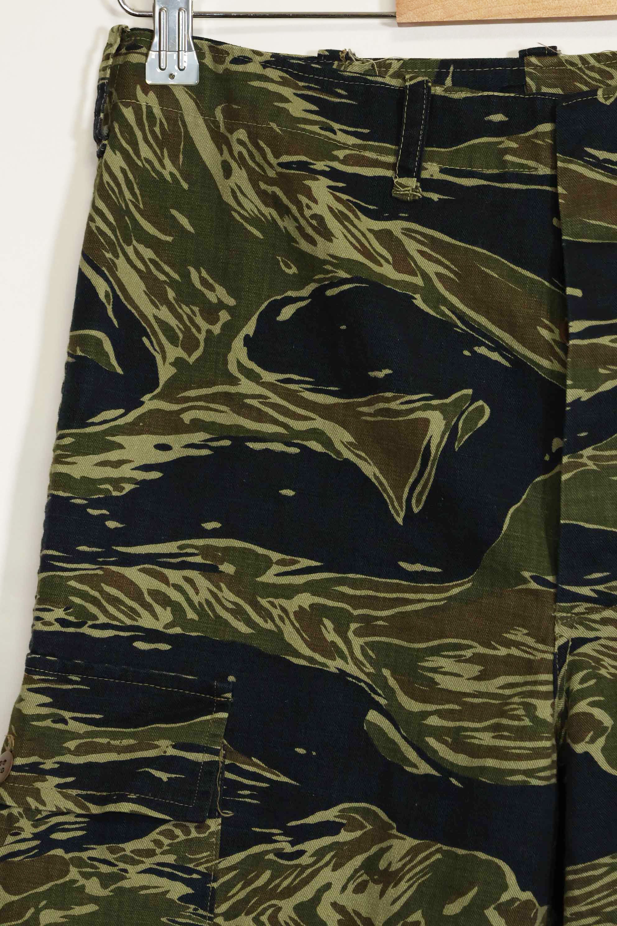 1960年代〜70年代前半　シルバータイガー　タイガーストライプパンツ　薄手生地　ほぼ未使用品