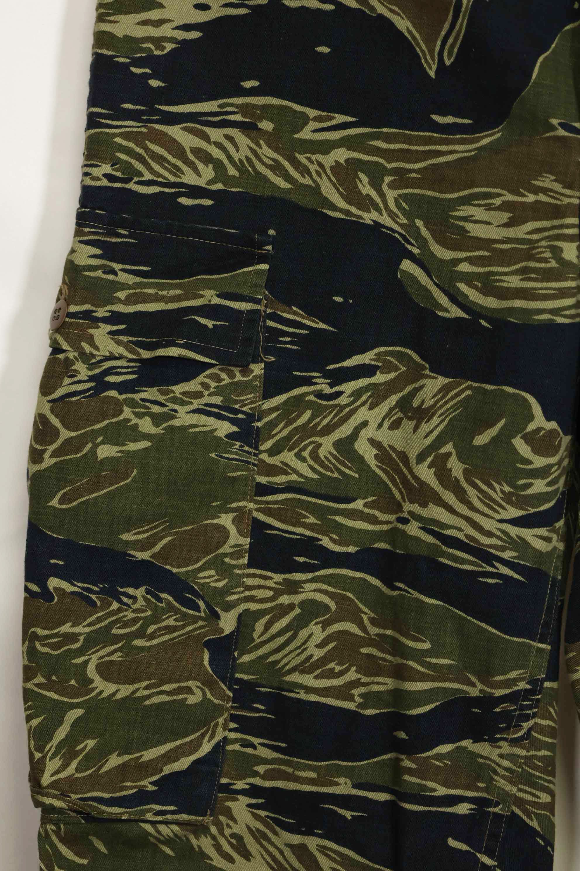 1960年代〜70年代前半　シルバータイガー　タイガーストライプパンツ　薄手生地　ほぼ未使用品