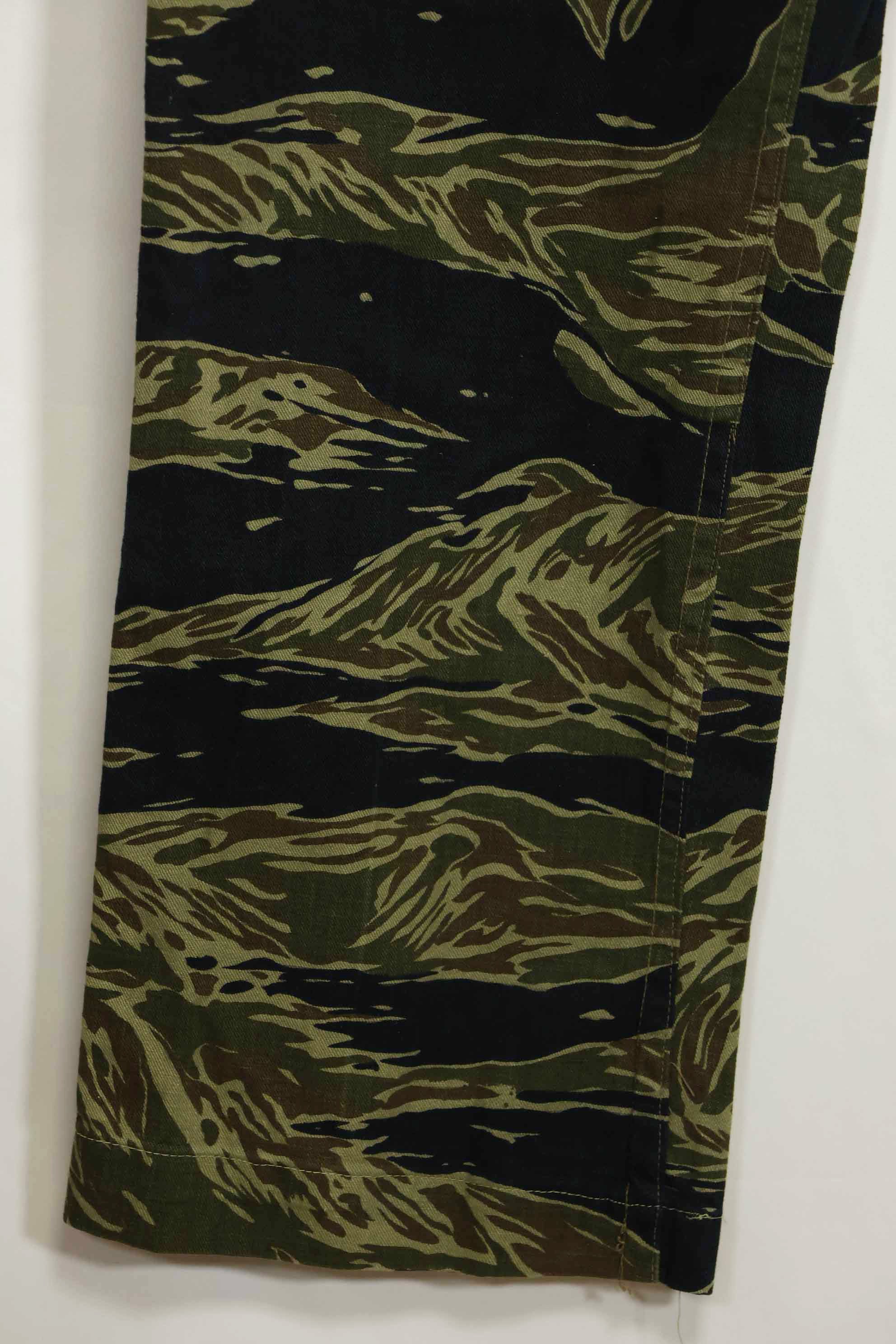 1960年代〜70年代前半　シルバータイガー　タイガーストライプパンツ　薄手生地　ほぼ未使用品