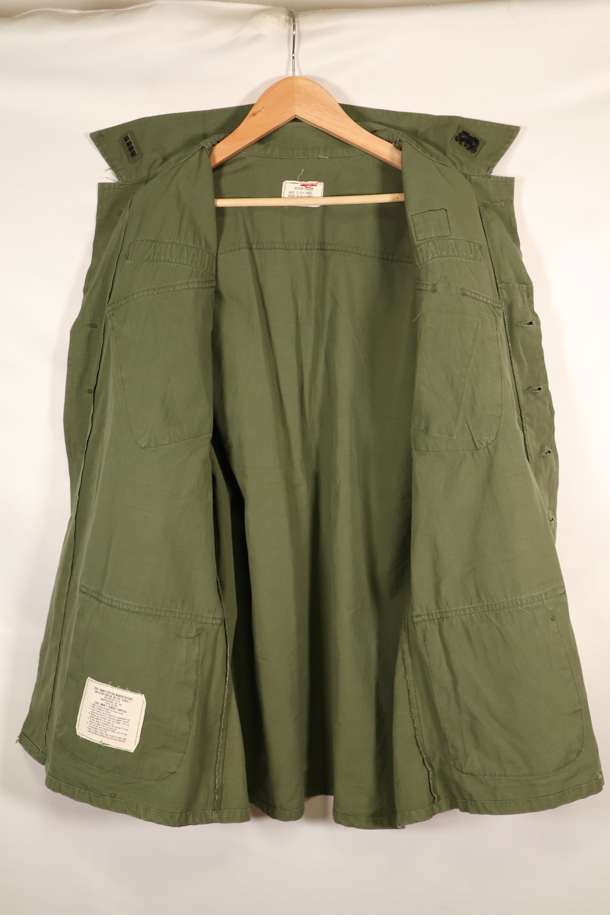 1968 年合同 M-R 1980 年代绿色贝雷帽使用过的第 4 款丛林疲劳夹克，使用过。