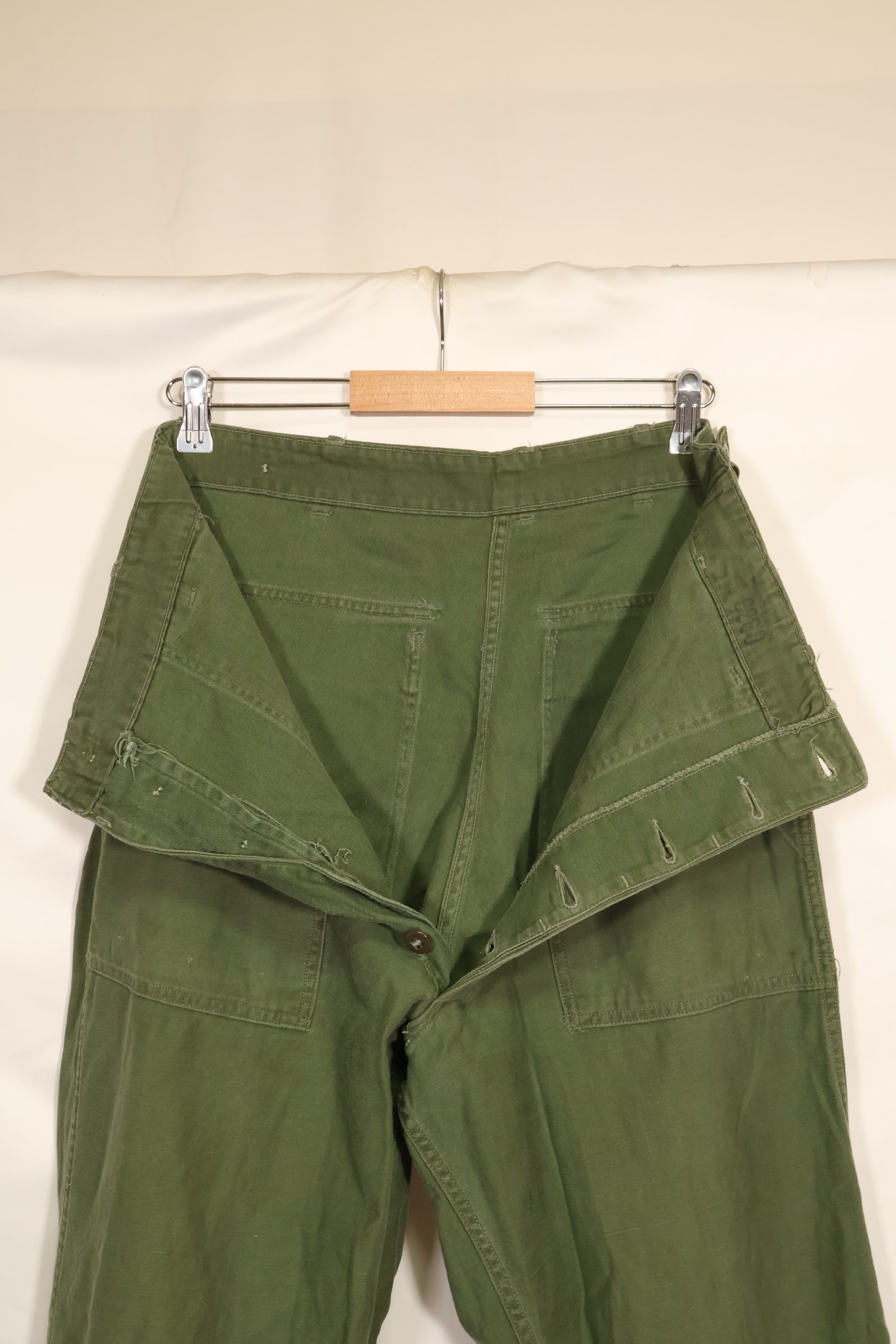 1960s TYPE 1 estimated MEDIUM US Army OG-107 Utility Pants Baker Pants Used A