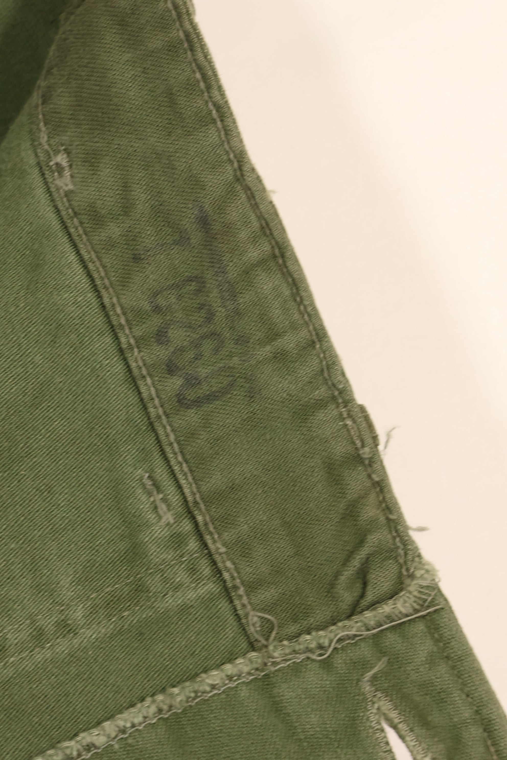 1960s TYPE 1 estimated MEDIUM US Army OG-107 Utility Pants Baker Pants Used A