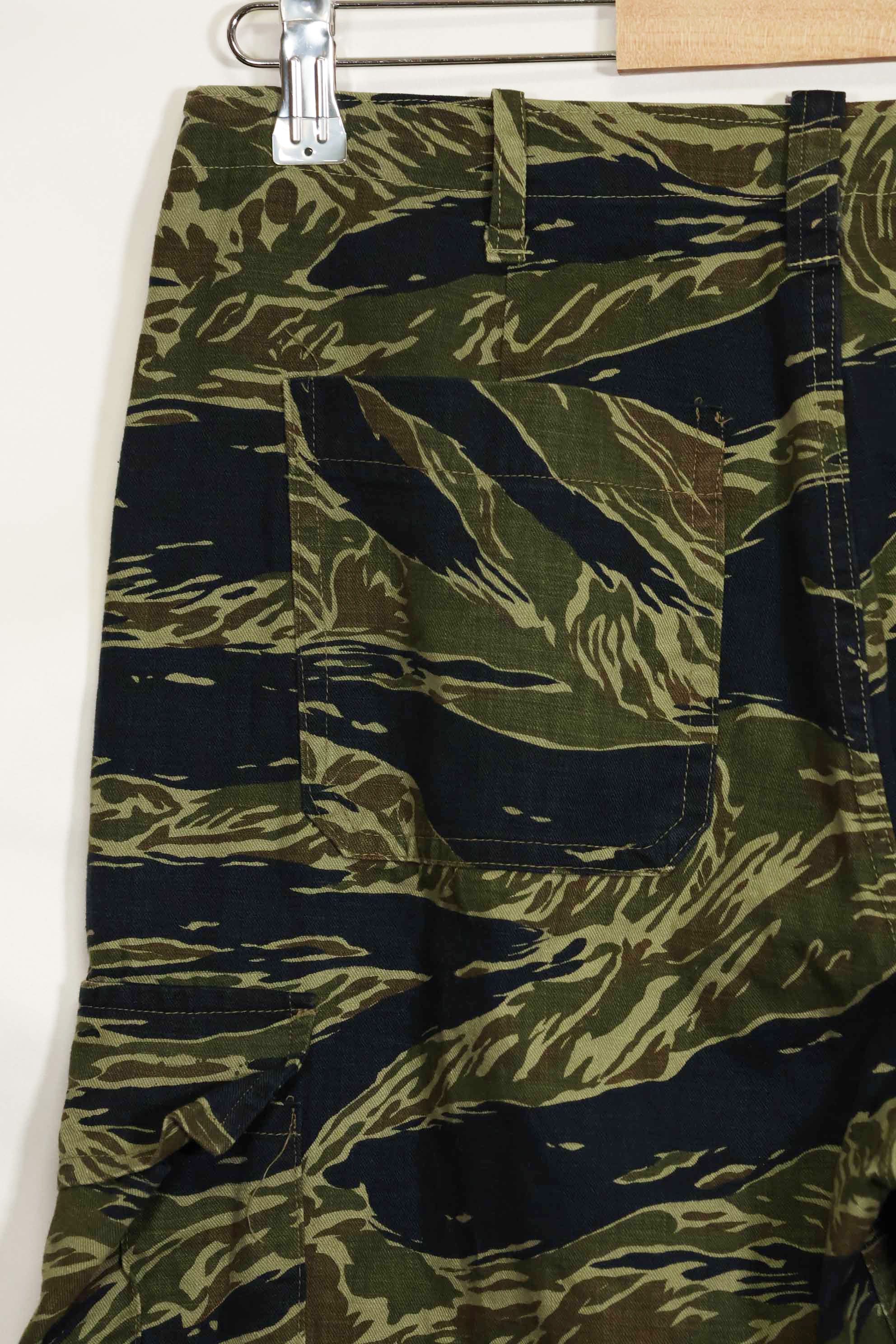 1960年代〜70年代前半　シルバータイガー　タイガーストライプパンツ　薄手生地　ほぼ未使用品