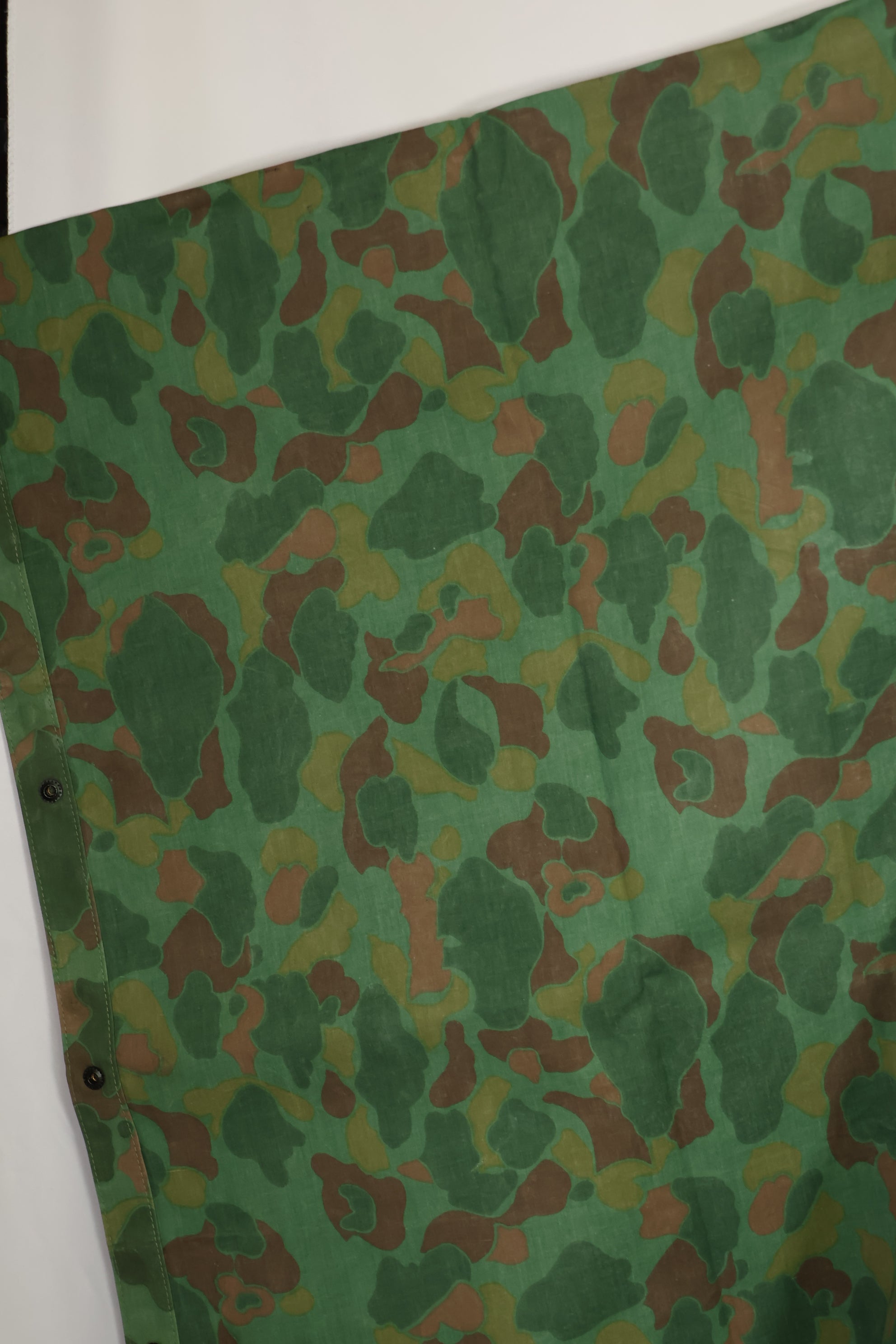 実物　1944年製　USMC フロッグスキン迷彩　ゴム引き　レインポンチョ　状態良い　中古品