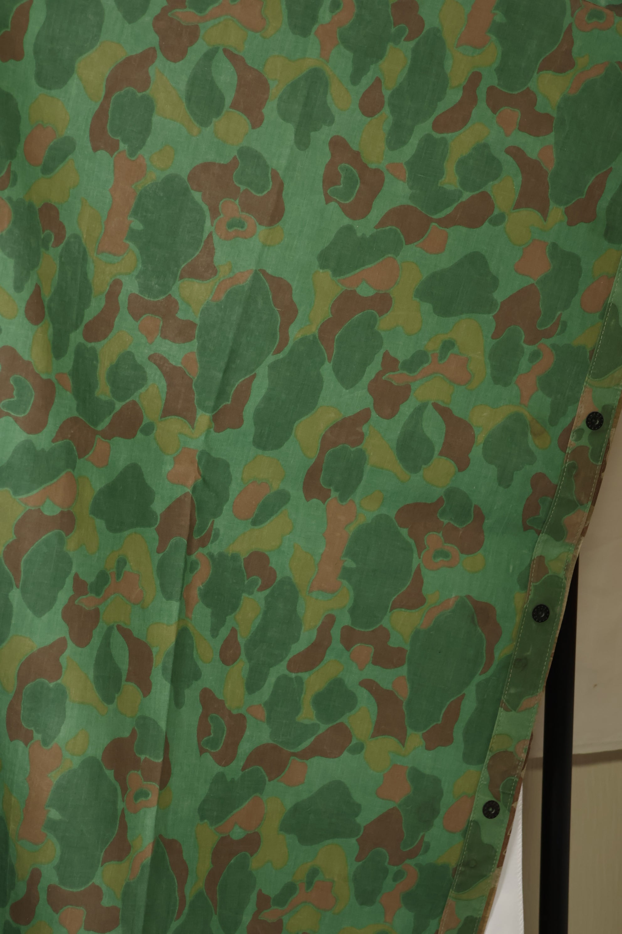 実物　1944年製　USMC フロッグスキン迷彩　ゴム引き　レインポンチョ　状態良い　中古品