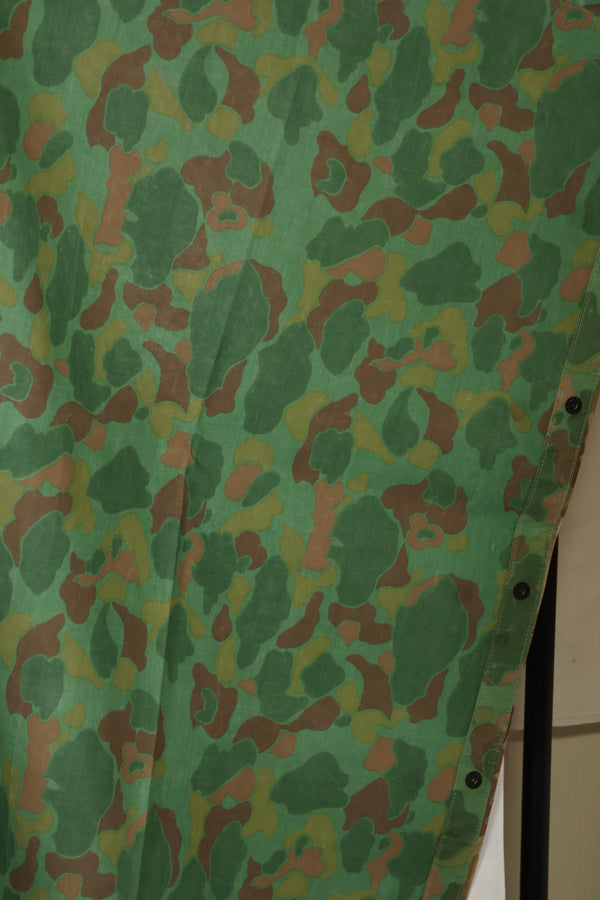実物　1944年製　USMC フロッグスキン迷彩　ゴム引き　レインポンチョ　状態良い　中古品