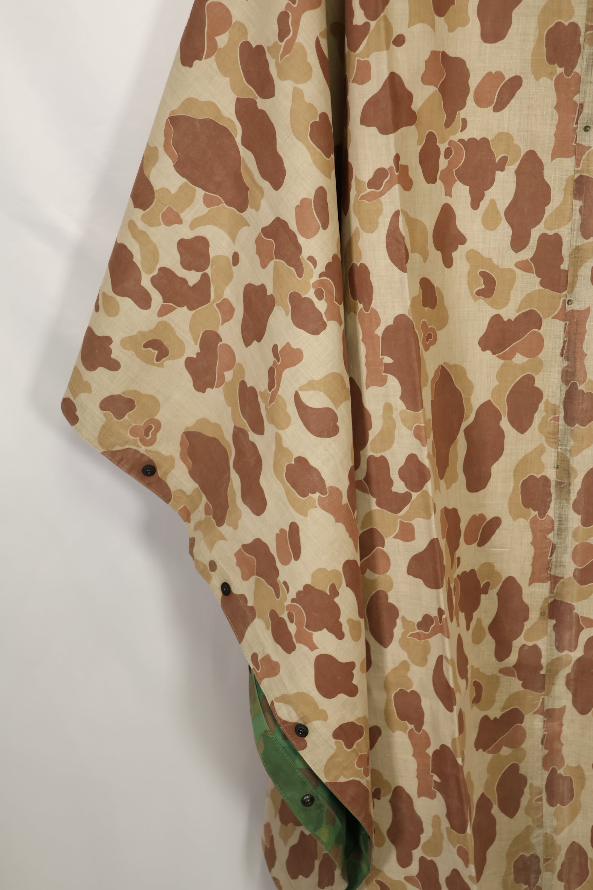 実物　1944年製　USMC フロッグスキン迷彩　ゴム引き　レインポンチョ　状態良い　中古品