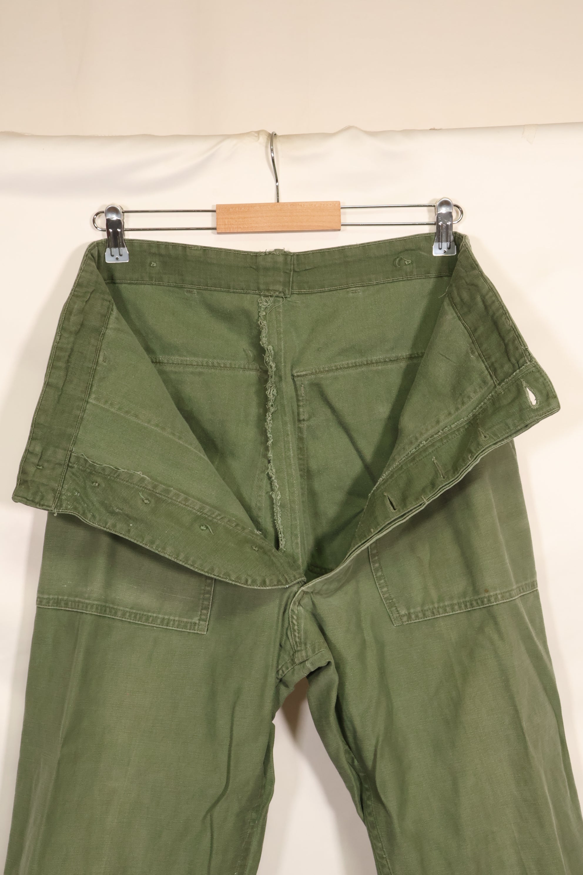 1950s TYPE 1 estimated MEDIUM US Army OG-107 Utility Pants Baker Pants Used C