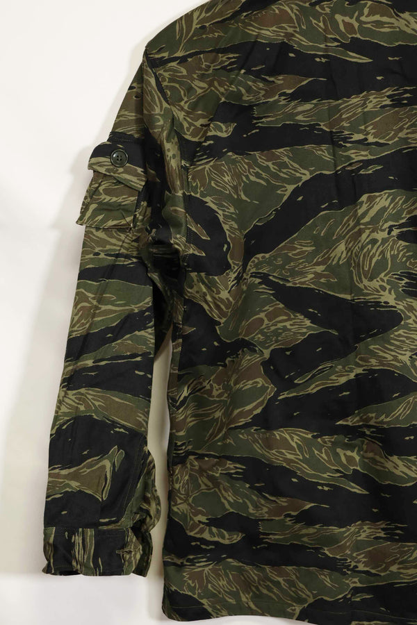 1960年代　ほぼデッドストック　シルバータイガー　タイガーストライプシャツ　US-M　状態良い　中古品