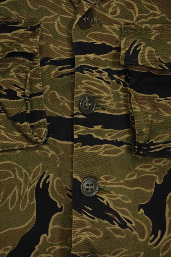 1960年代　ゴールドタイガー　タイガーストライプシャツ　A-L　Asianカット　状態良い　中古品