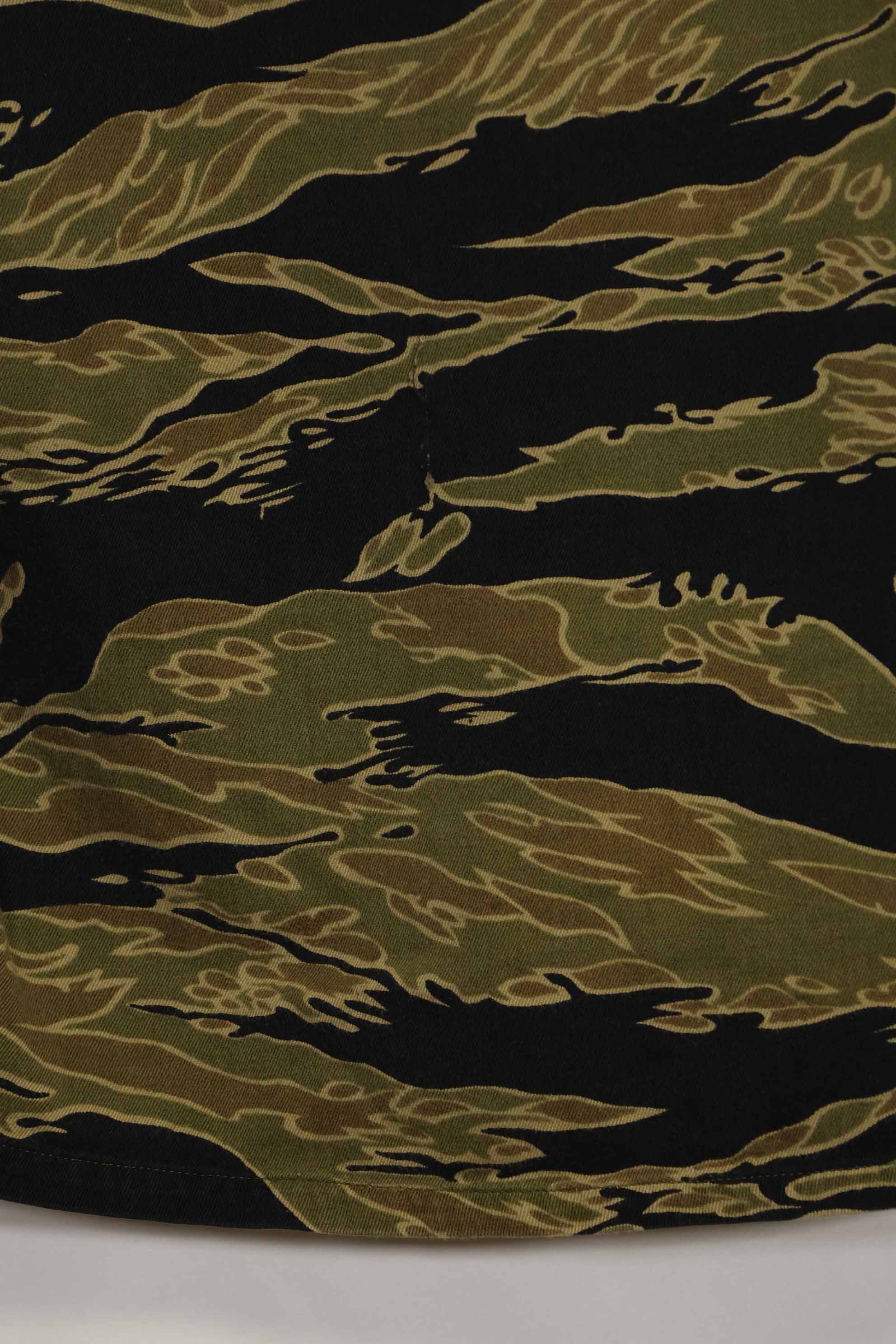 1960年代　ゴールドタイガー　タイガーストライプシャツ　A-L　Asianカット　状態良い　中古品