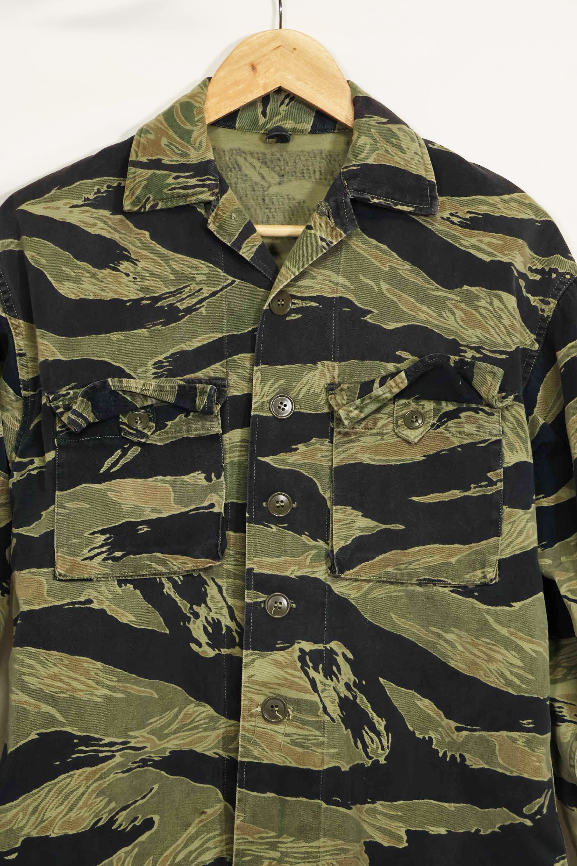 1960年代　ファットタイガー　タイガーストライプ　シャツ　Asian カット　中古品