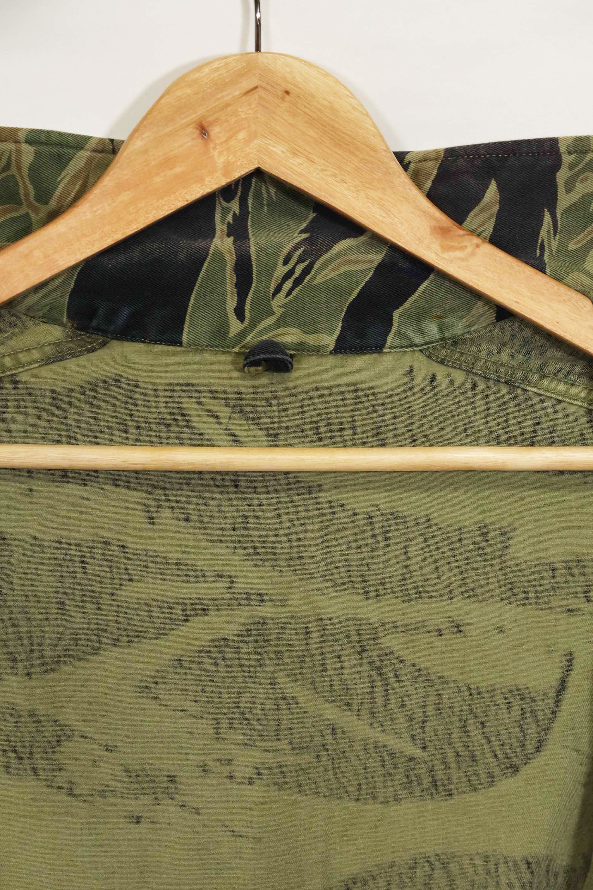 1960年代　ファットタイガー　タイガーストライプ　シャツ　Asian カット　中古品