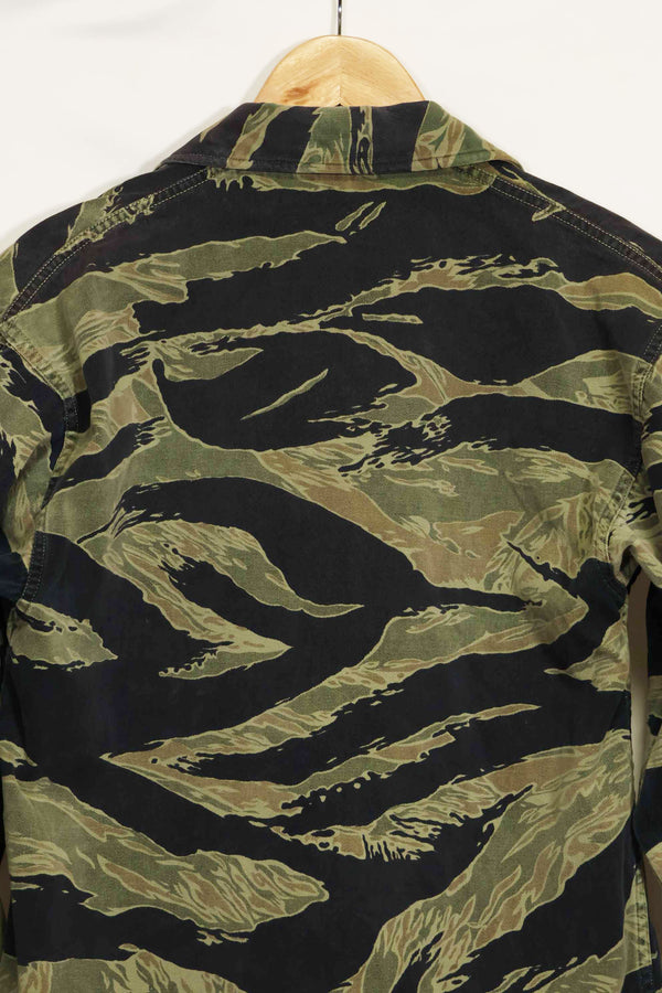 1960年代　ファットタイガー　タイガーストライプ　シャツ　Asian カット　中古品