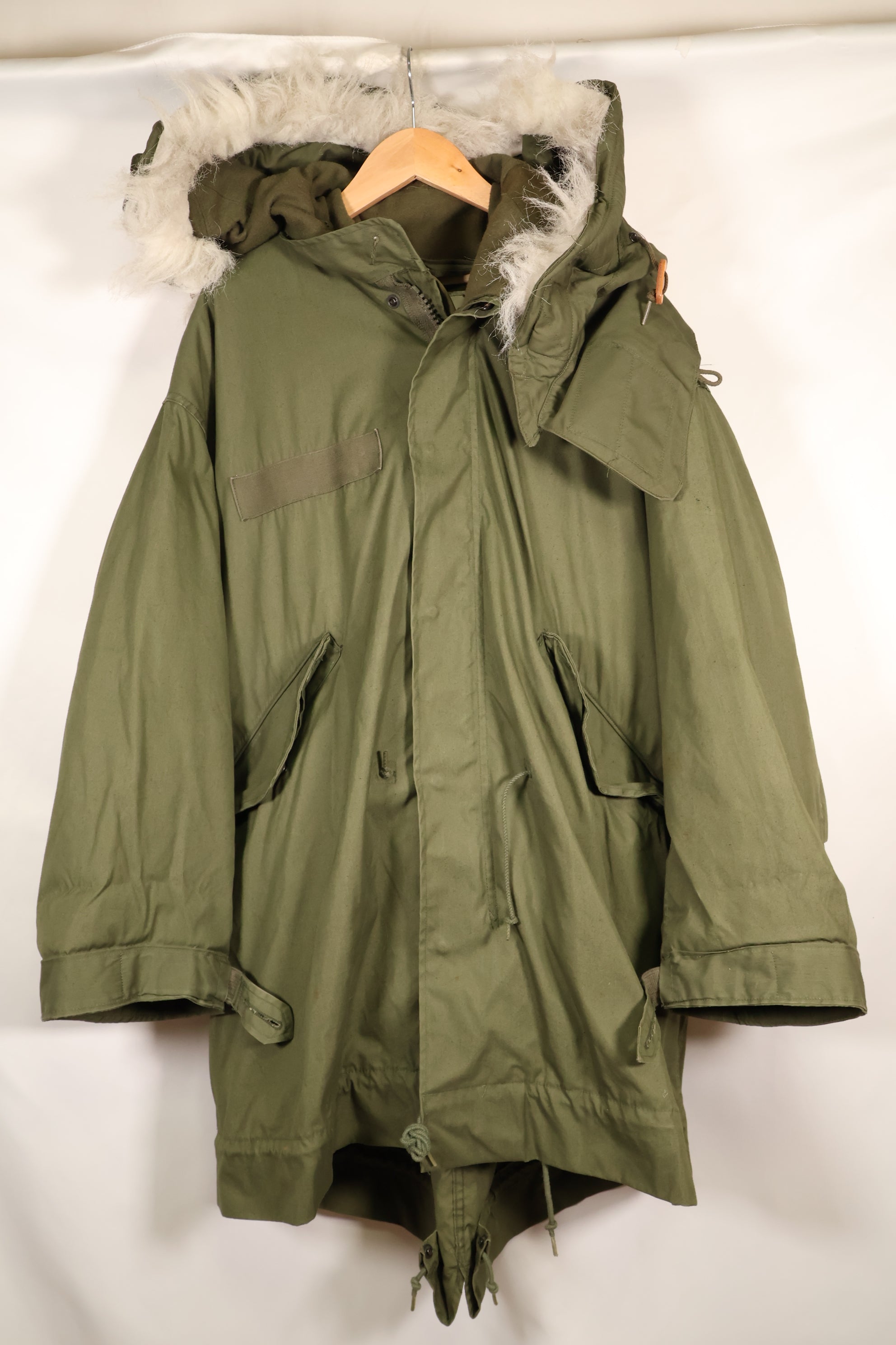 Age Mix SMALL M65 Field 连帽衫鱼尾连帽衫，部分使用过。