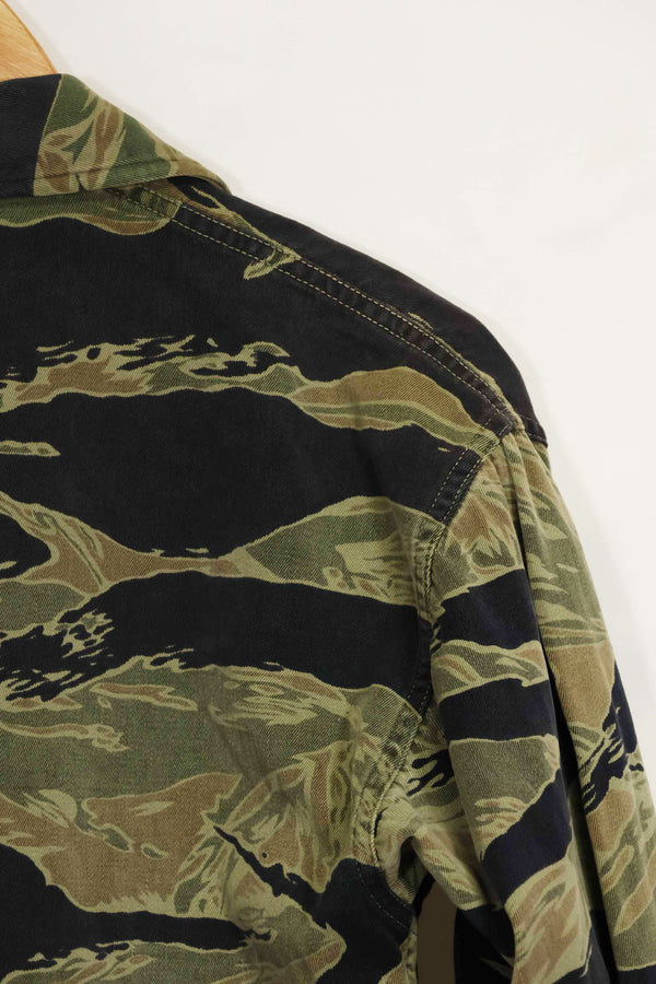 1960年代　ファットタイガー　タイガーストライプ　シャツ　Asian カット　中古品