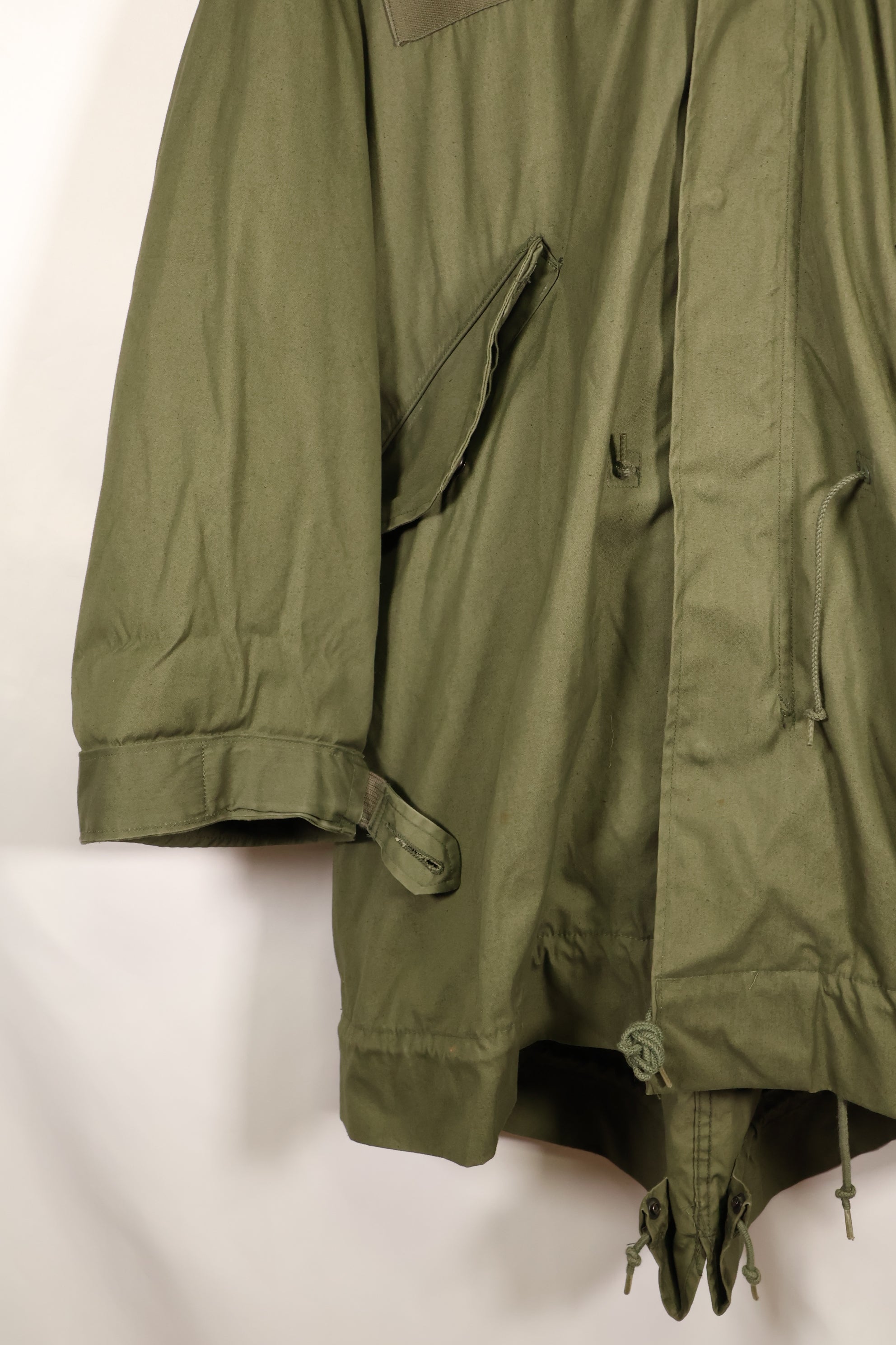 Age Mix SMALL M65 Field 连帽衫鱼尾连帽衫，部分使用过。
