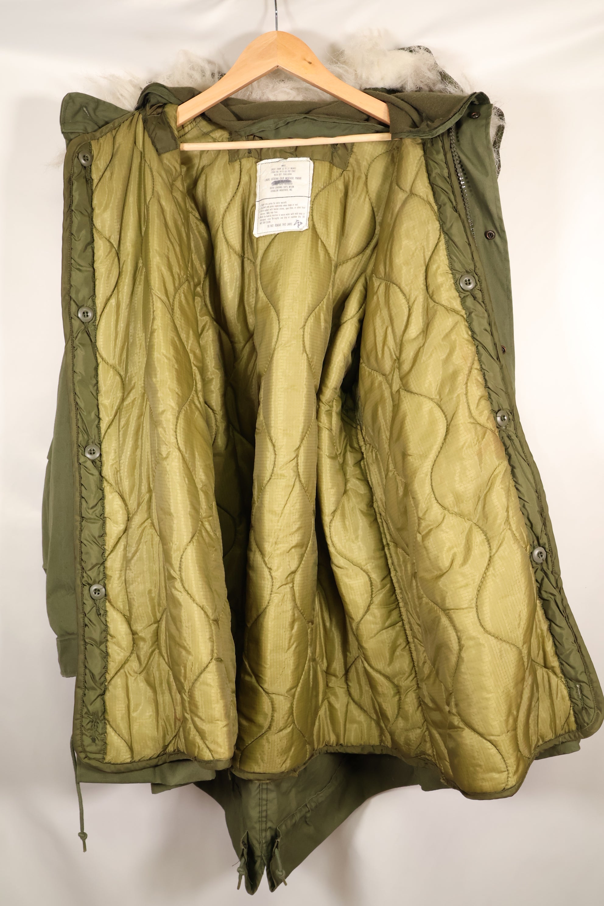 Age Mix SMALL M65 Field 连帽衫鱼尾连帽衫，部分使用过。