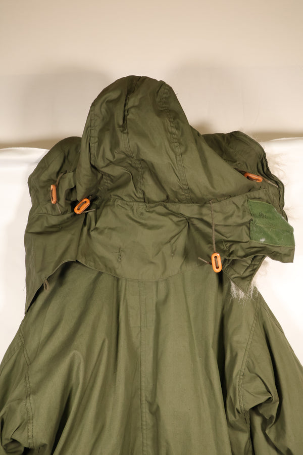 Age Mix SMALL M65 Field 连帽衫鱼尾连帽衫，部分使用过。