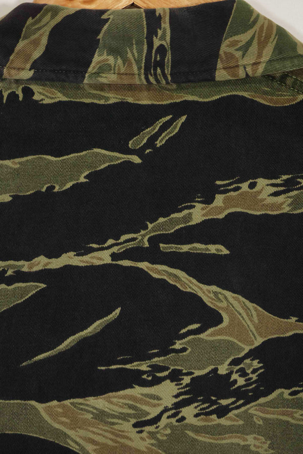 1960年代　ファットタイガー　タイガーストライプ　シャツ　Asian カット　中古品