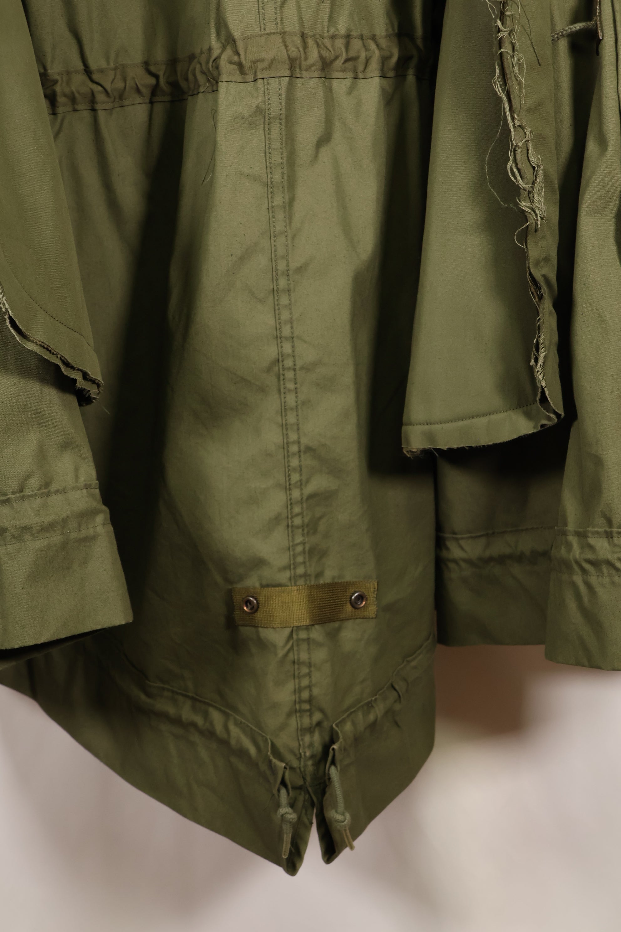 Age Mix SMALL M65 Field 连帽衫鱼尾连帽衫，部分使用过。