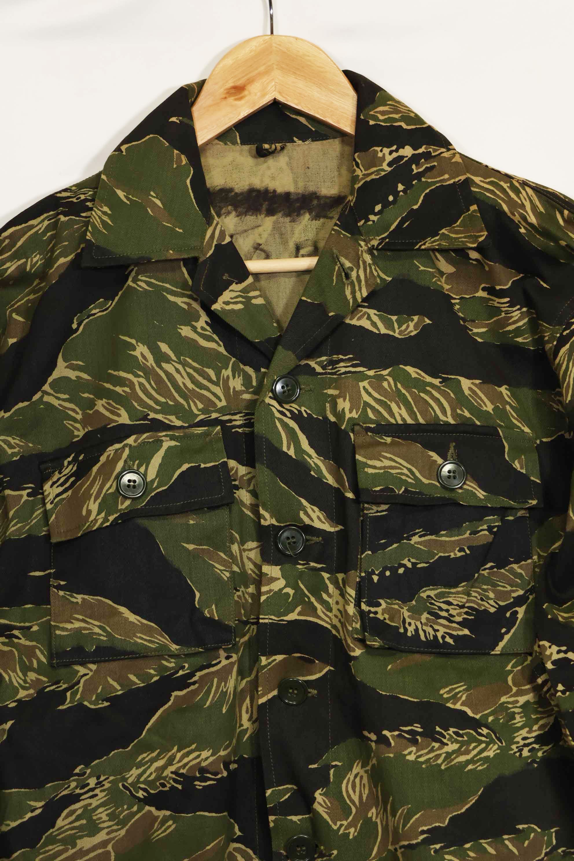 1960年代　デッドストック　沖縄タイガー　タイガーストライプ　シャツ　Asian Cut