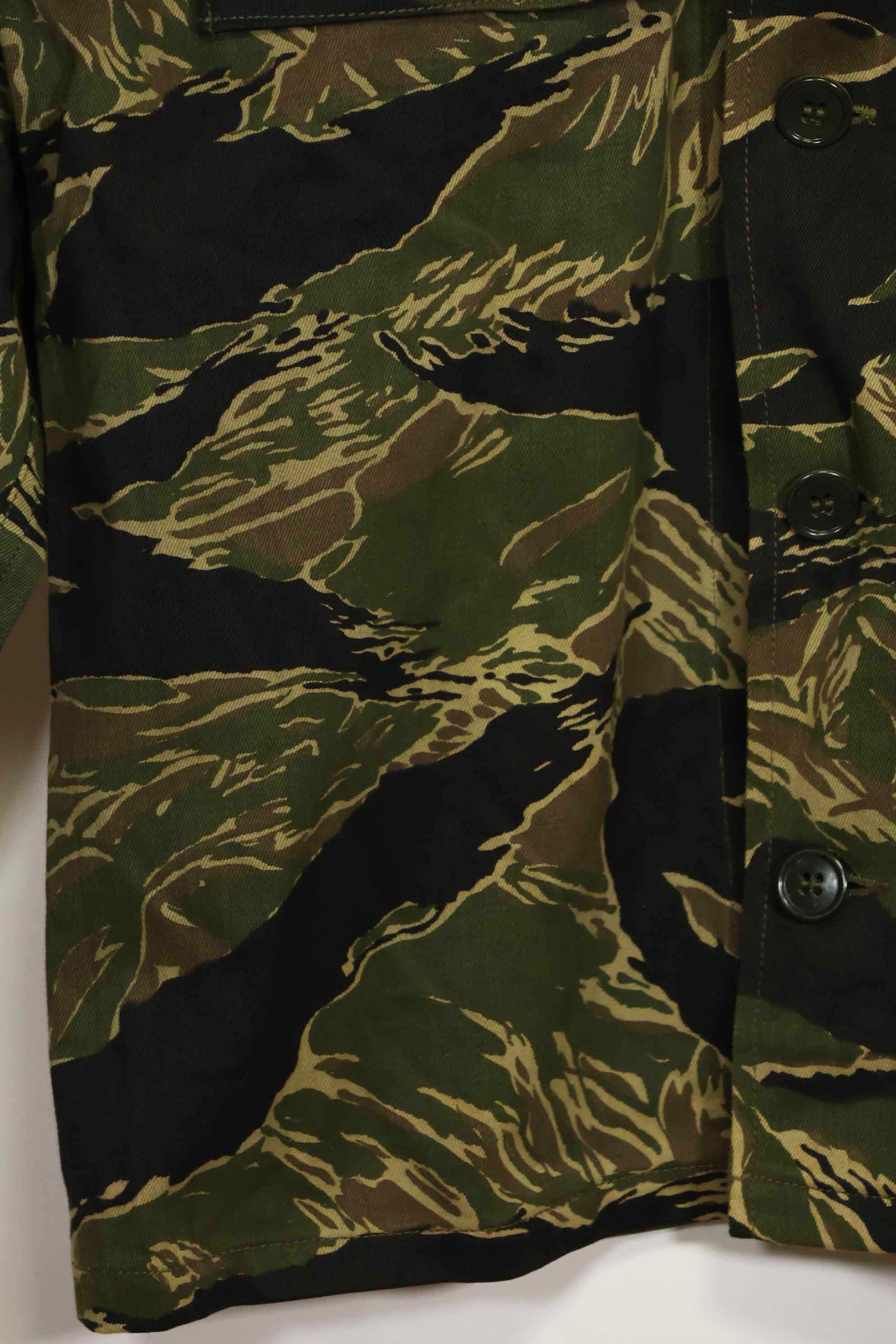 1960年代　デッドストック　沖縄タイガー　タイガーストライプ　シャツ　Asian Cut