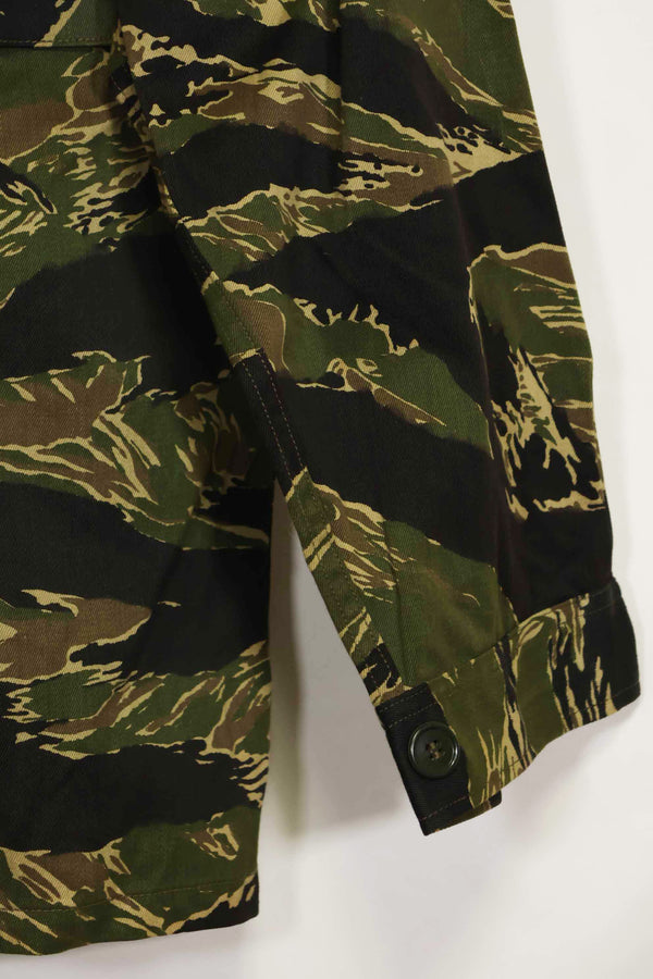 1960年代　デッドストック　沖縄タイガー　タイガーストライプ　シャツ　Asian Cut