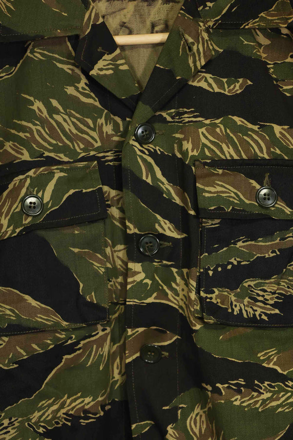 1960年代　デッドストック　沖縄タイガー　タイガーストライプ　シャツ　Asian Cut