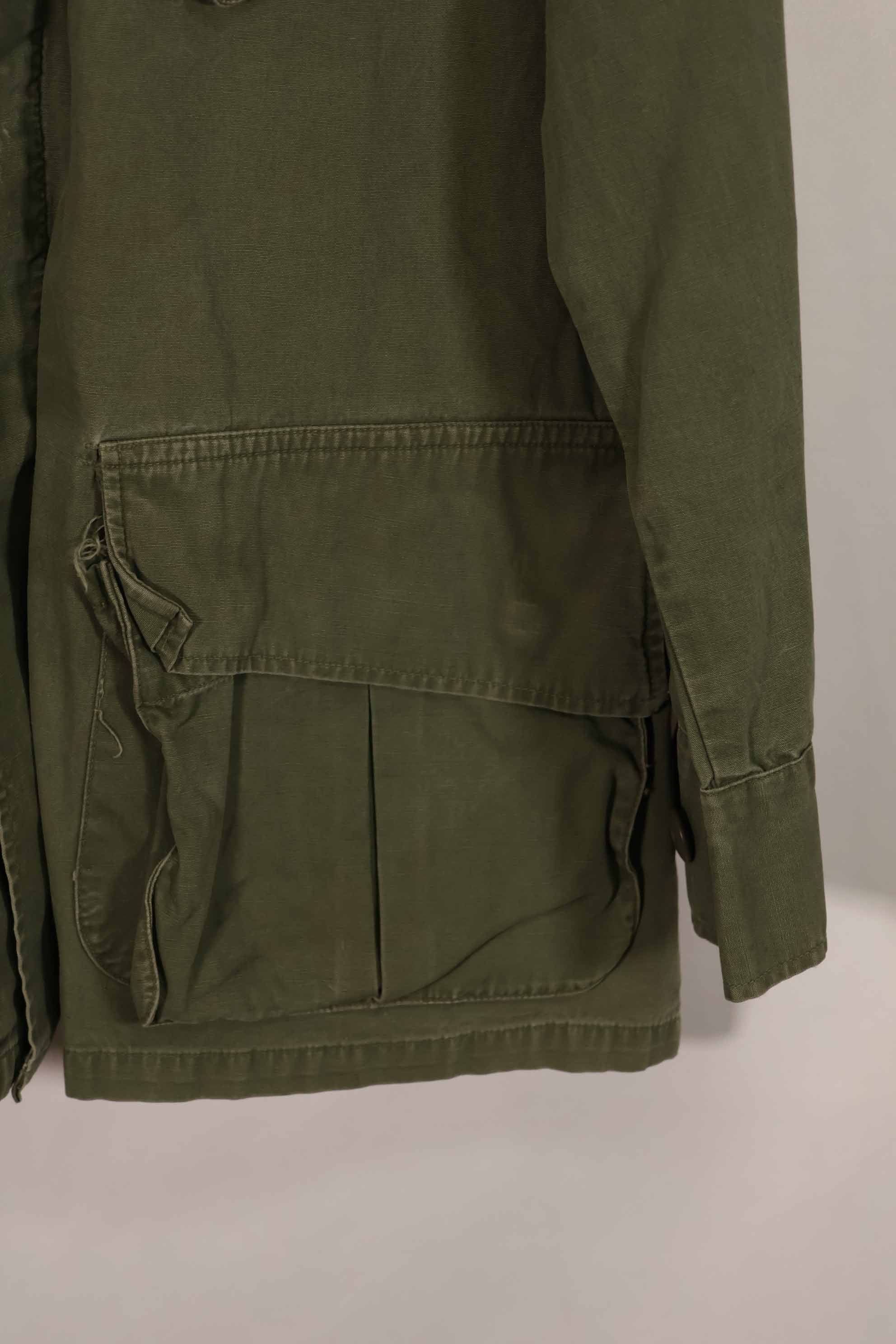 正品 1967 年第三款丛林迷彩夹克，二手，无尺码标签