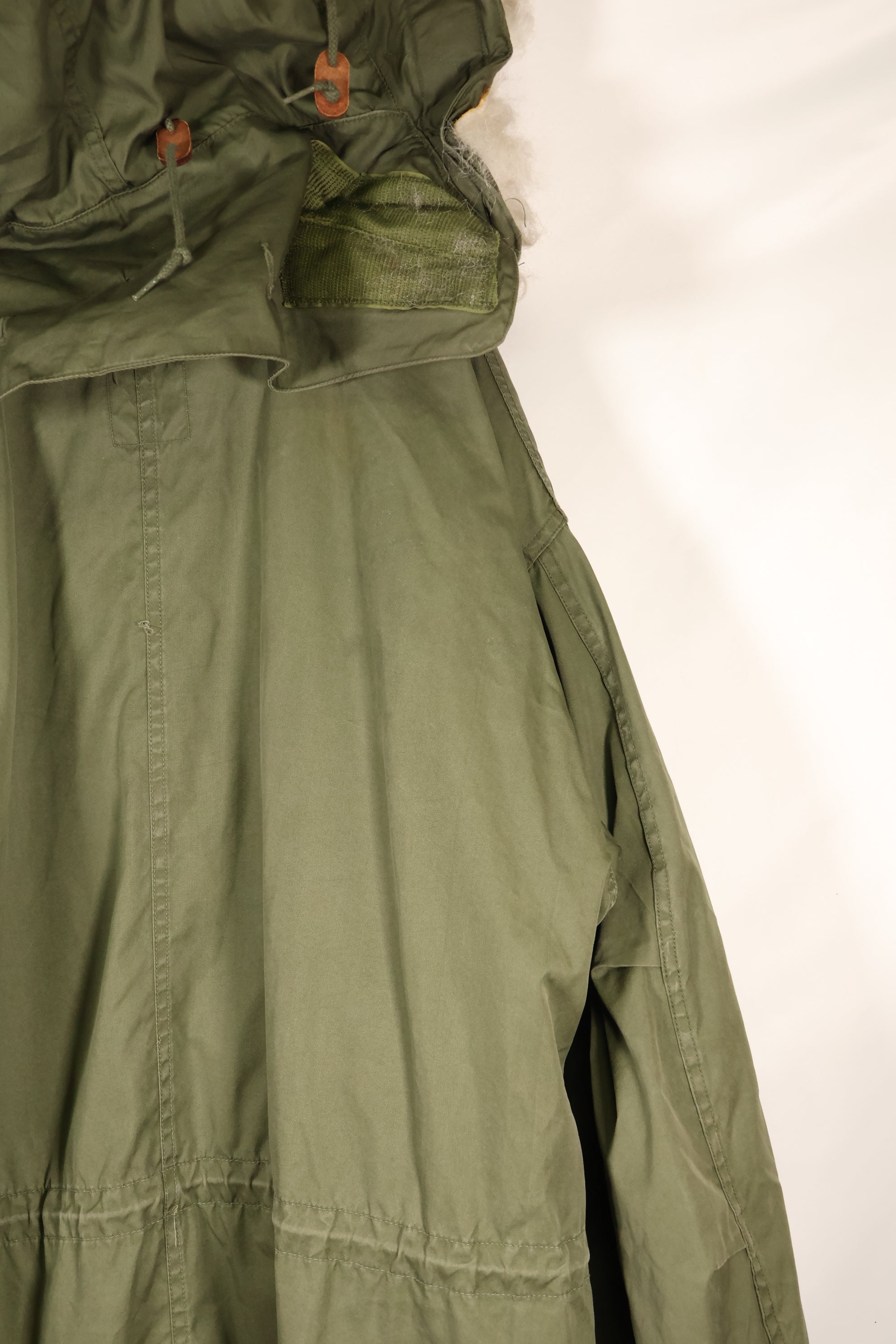 20 世纪 70 年代批量混合 M-R M65 野战派克大衣，鱼尾，黄铜拉链，二手。