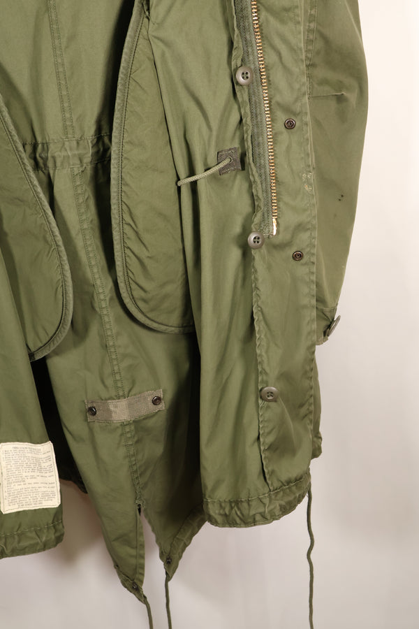 20 世纪 70 年代批量混合 M-R M65 野战派克大衣，鱼尾，黄铜拉链，二手。