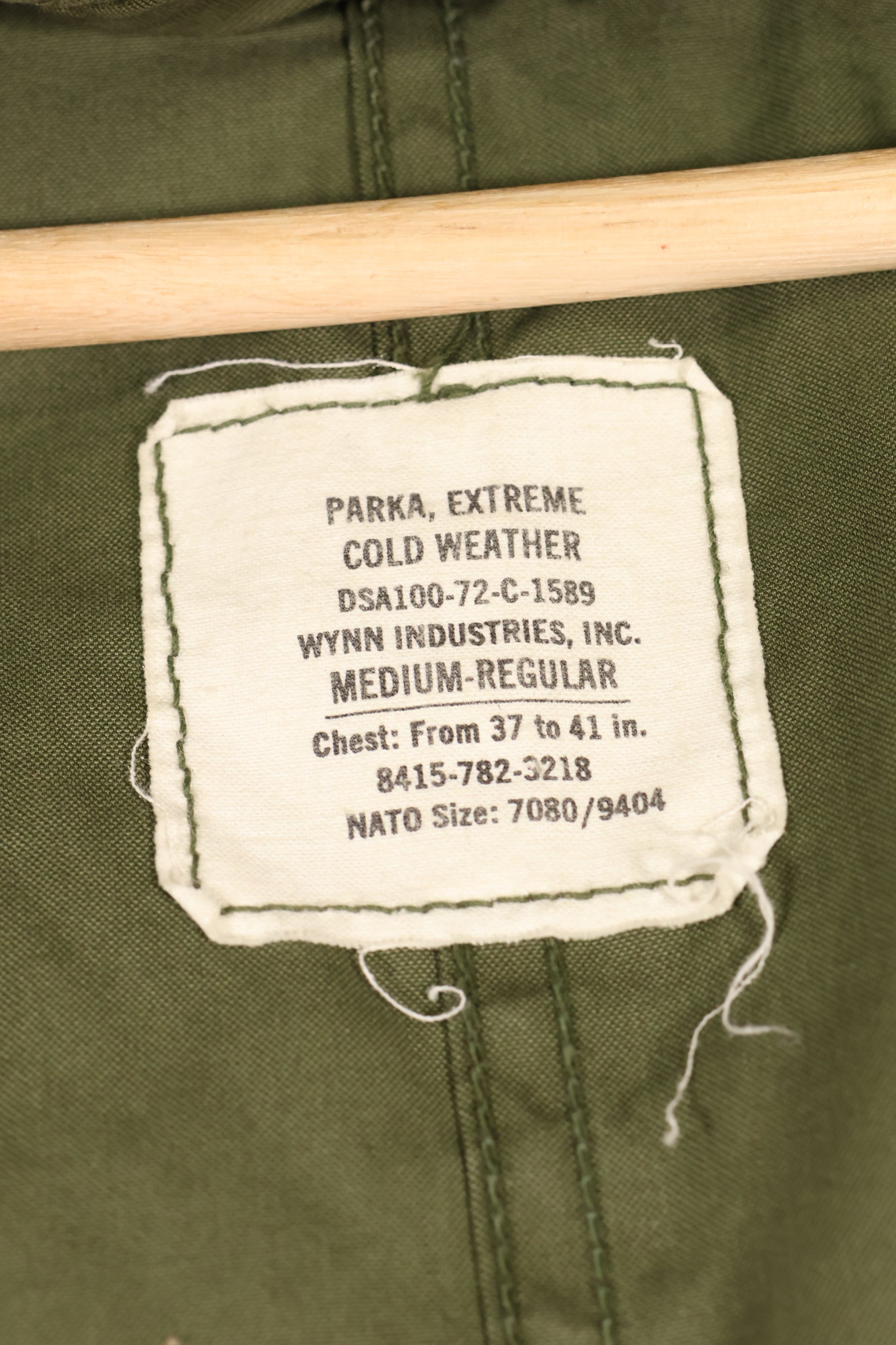 20 世纪 70 年代批量混合 M-R M65 野战派克大衣，鱼尾，黄铜拉链，二手。