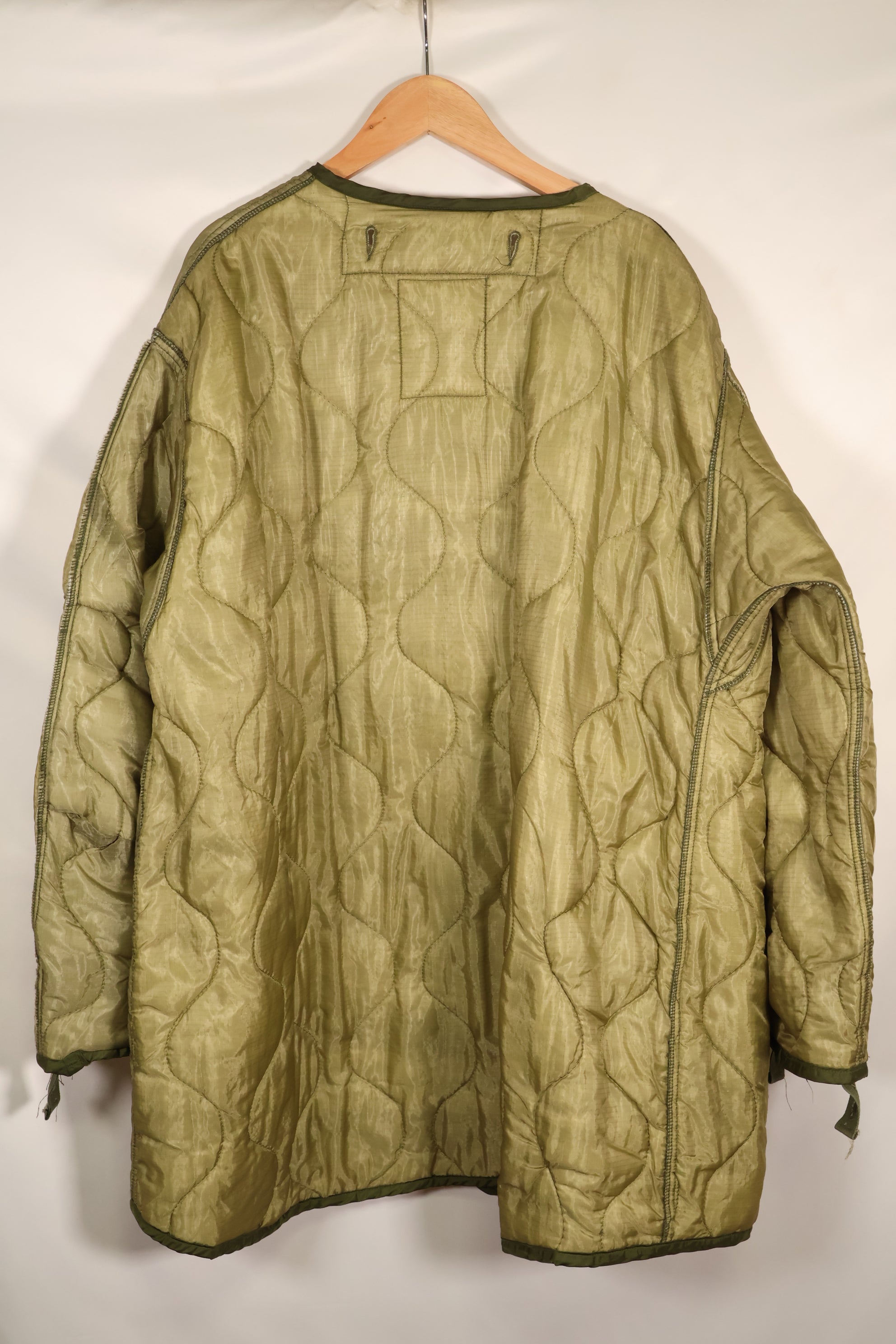 20 世纪 70 年代批量混合 M-R M65 野战派克大衣，鱼尾，黄铜拉链，二手。