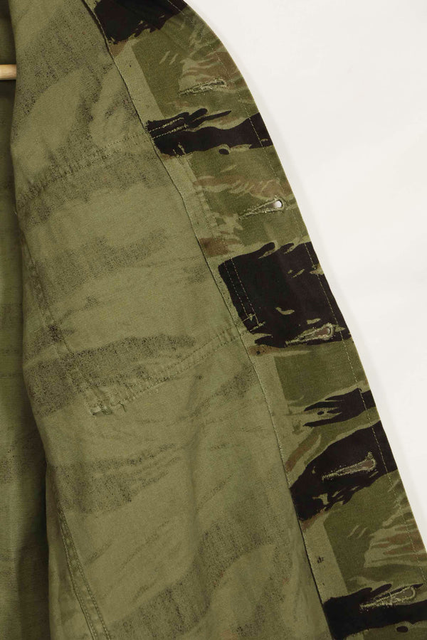 1960年代　クラシックパターン　タイガーストライプ　シャツ　Asian Cut 中古品