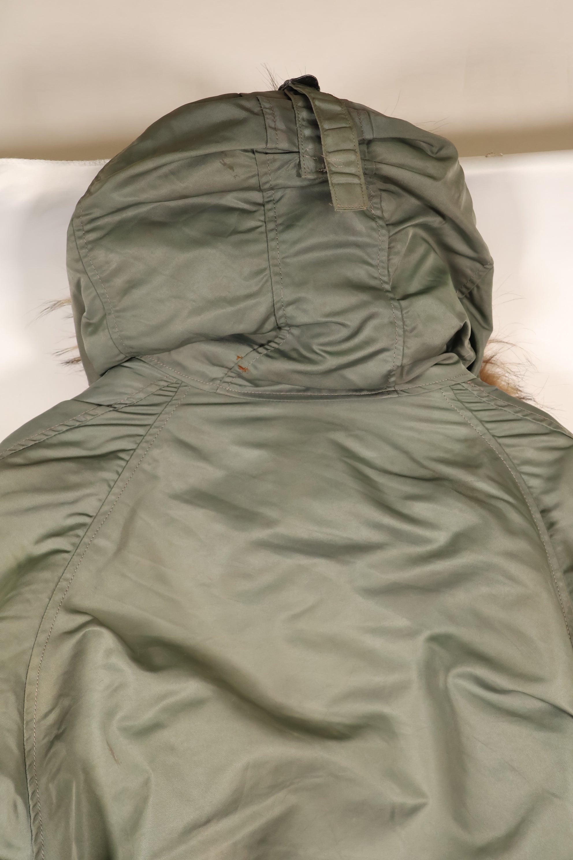 1950 年代大型美国空军美国空军 N3-B 飞行夹克，使用过，有钢印。