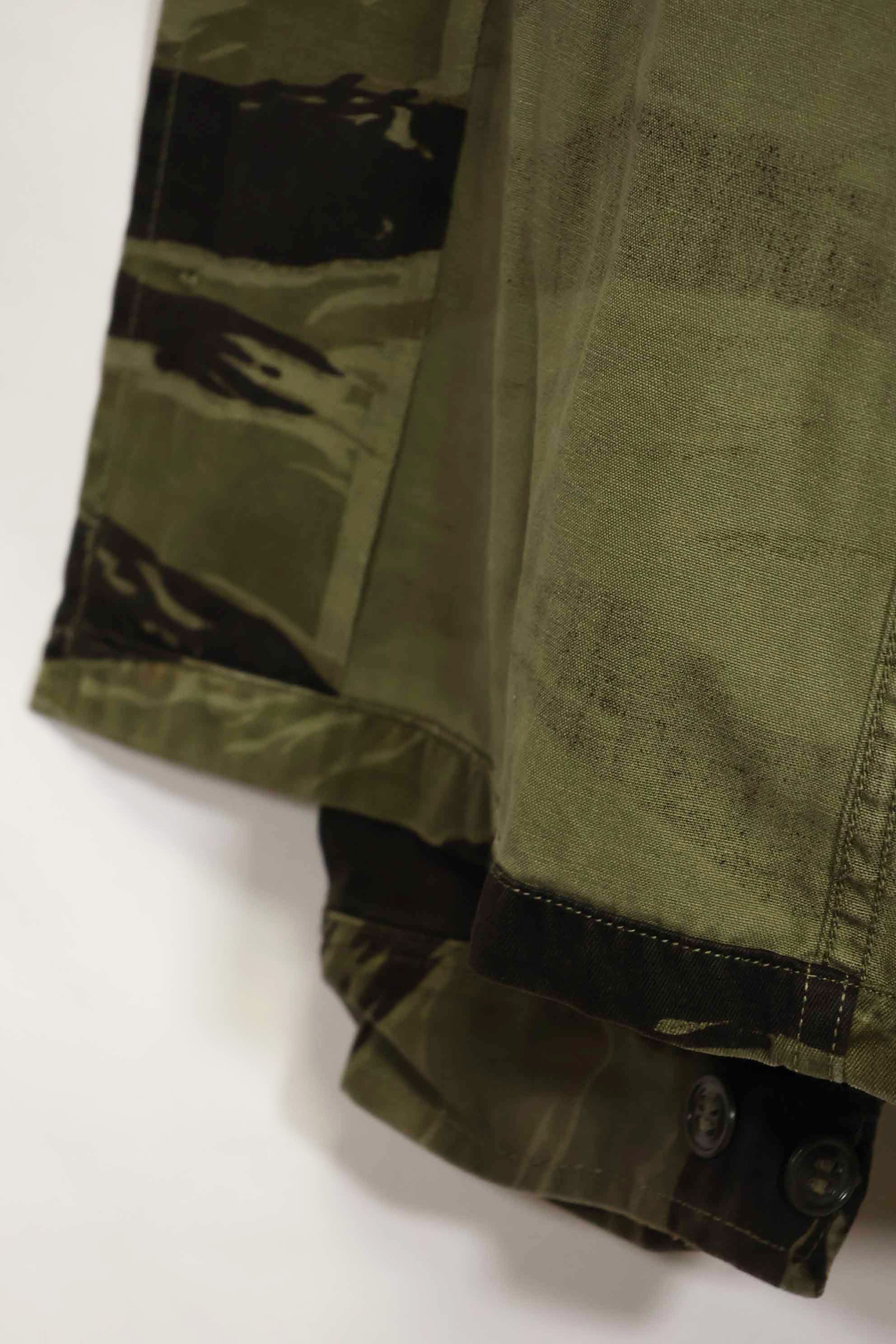 1960年代　クラシックパターン　タイガーストライプ　シャツ　Asian Cut 中古品