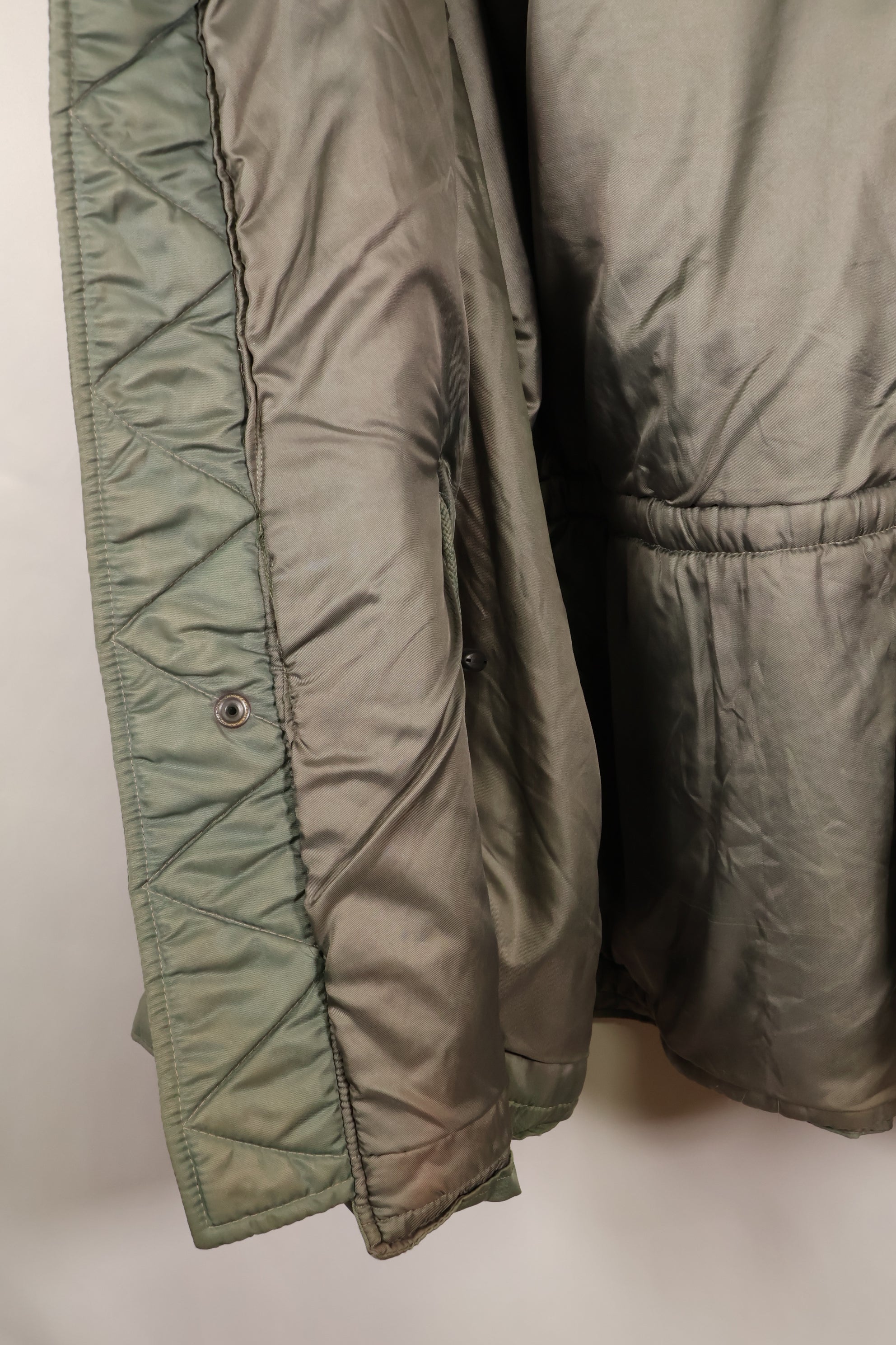 1950 年代大型美国空军美国空军 N3-B 飞行夹克，使用过，有钢印。