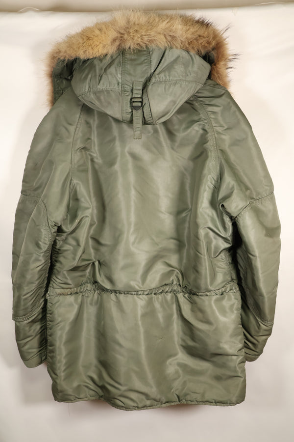 20 世纪 50 年代末 - 60 年代初 中号美国空军美国空军 N3-B 飞行夹克，使用过。