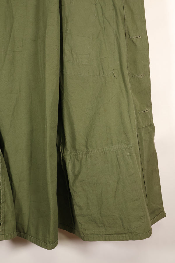 1966-67 Contract M-R Non Rip 3rd Model Jungle Fatigue Jacket in good condition.