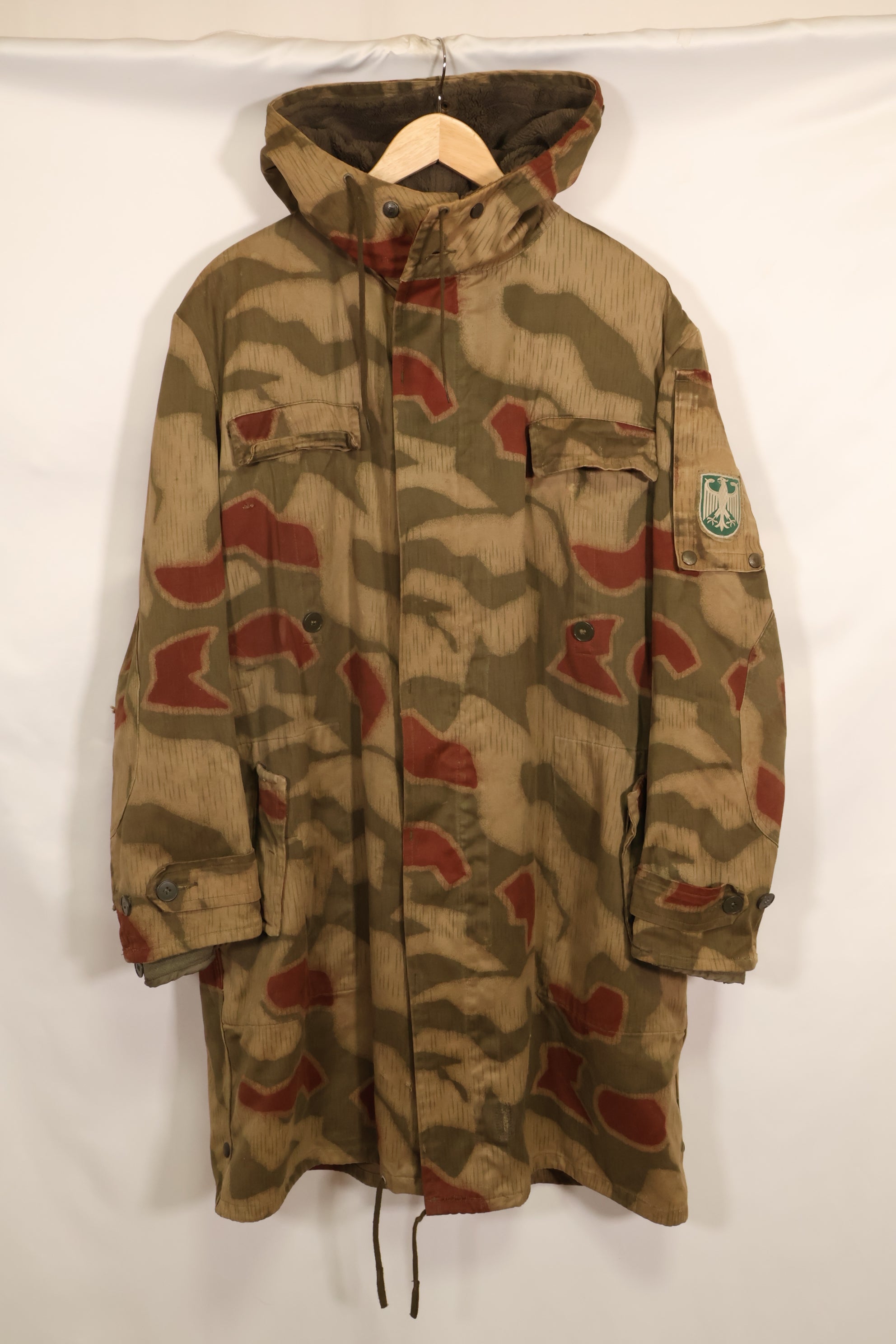 1960年代〜70年代　西ドイツ　BGS　タン&ウォーター迷彩　フィールドパーカー　ライナー付　中古品