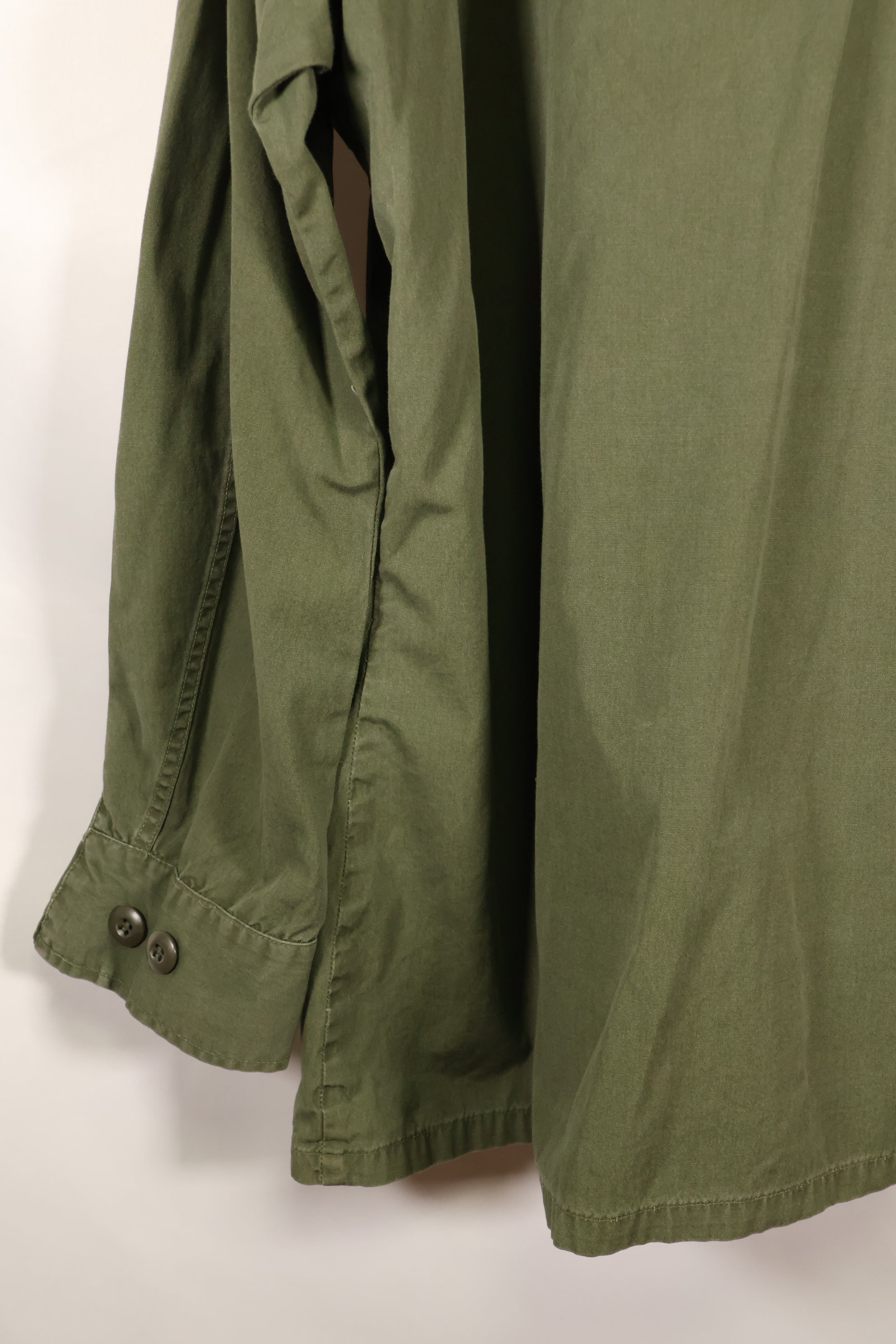 1967 Contract L-R Non Ripstop 3rd Model Jungle Fatigue Jacket Used